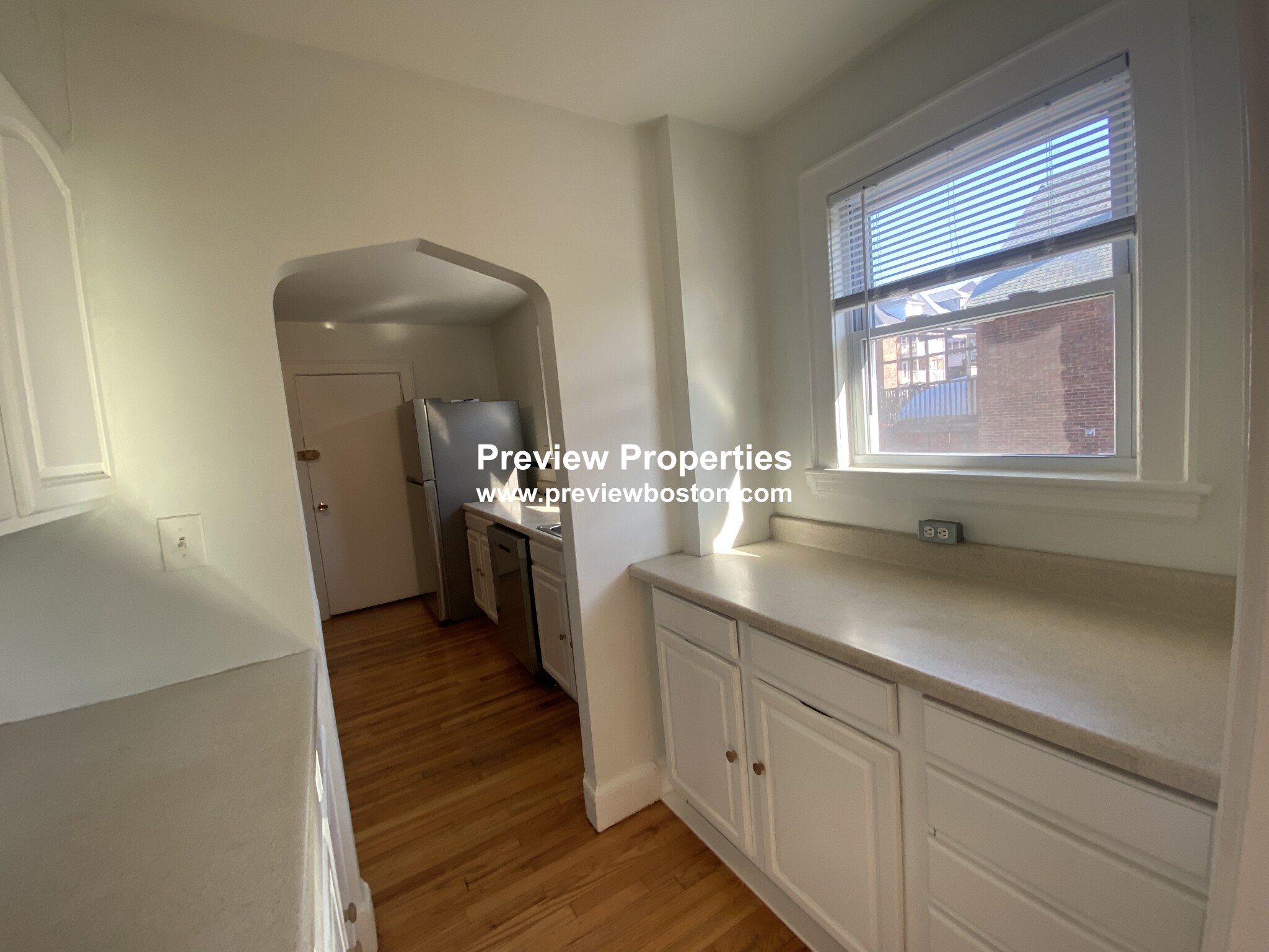 3 bed, 2 bath apartment for rent at 43 Hatherly Rd Unit 2, Brighton — photo 20 of 22