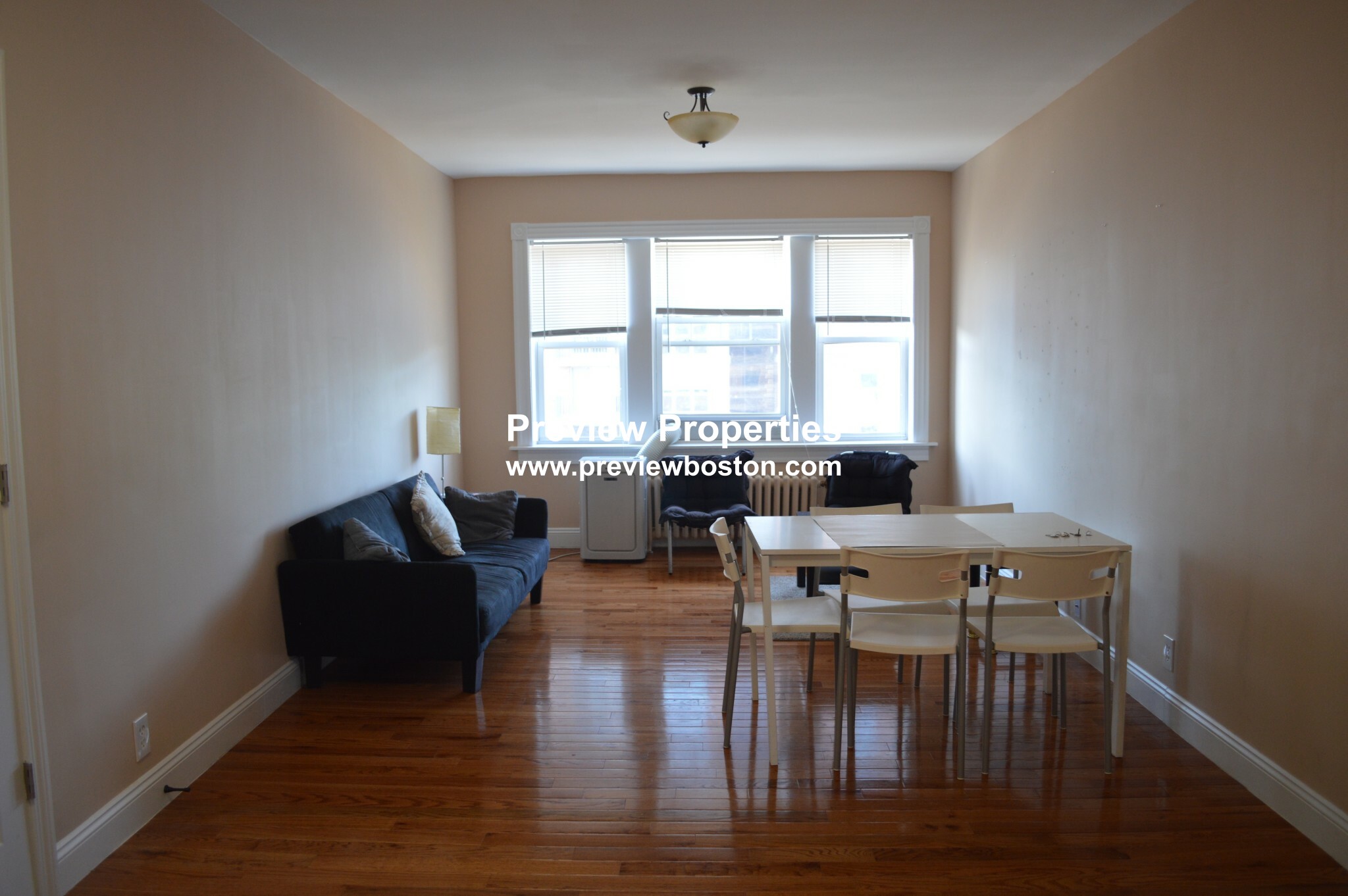 2003 Commonwealth Ave, Brighton