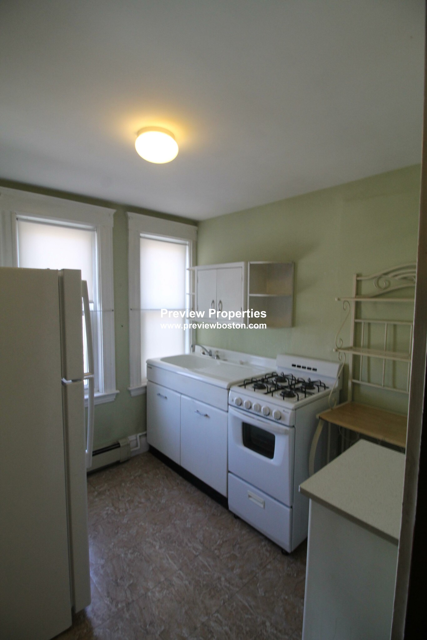 4 bed, 2 bath apartment for rent at 91 Jackson Rd Unit 2, Newton — photo 8 of 19