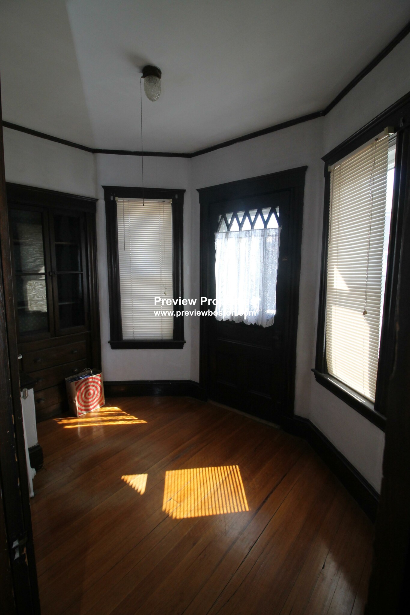 4 bed, 2 bath apartment for rent at 91 Jackson Rd Unit 2, Newton — photo 19 of 19