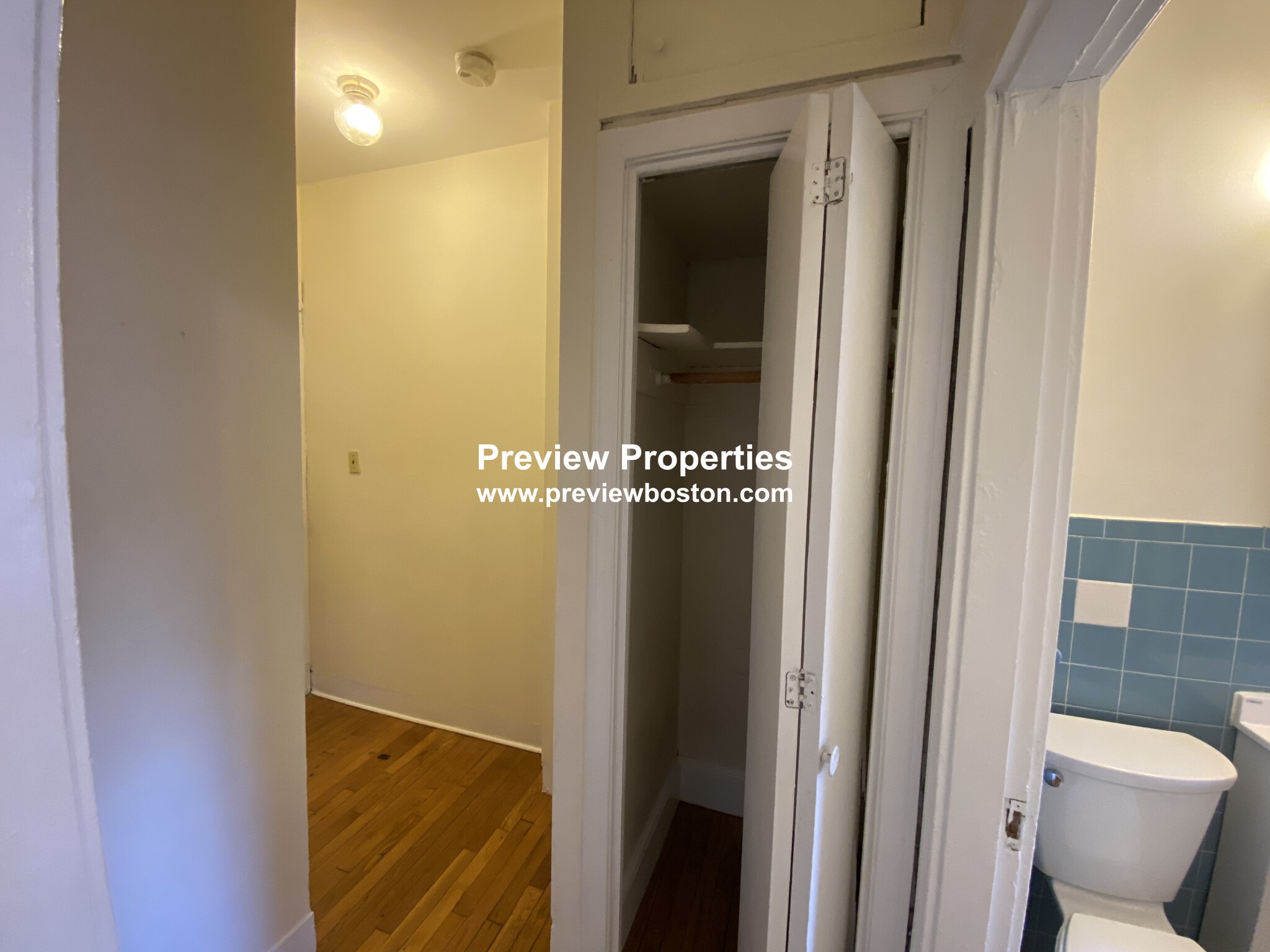 1148 Commonwealth Ave, Brighton