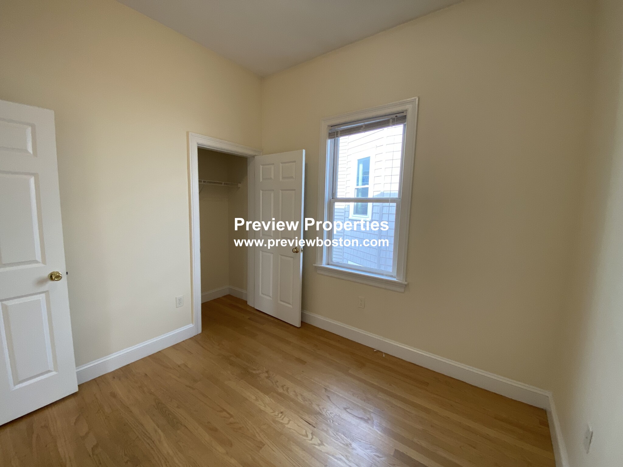 9 Gardner Ter, Allston