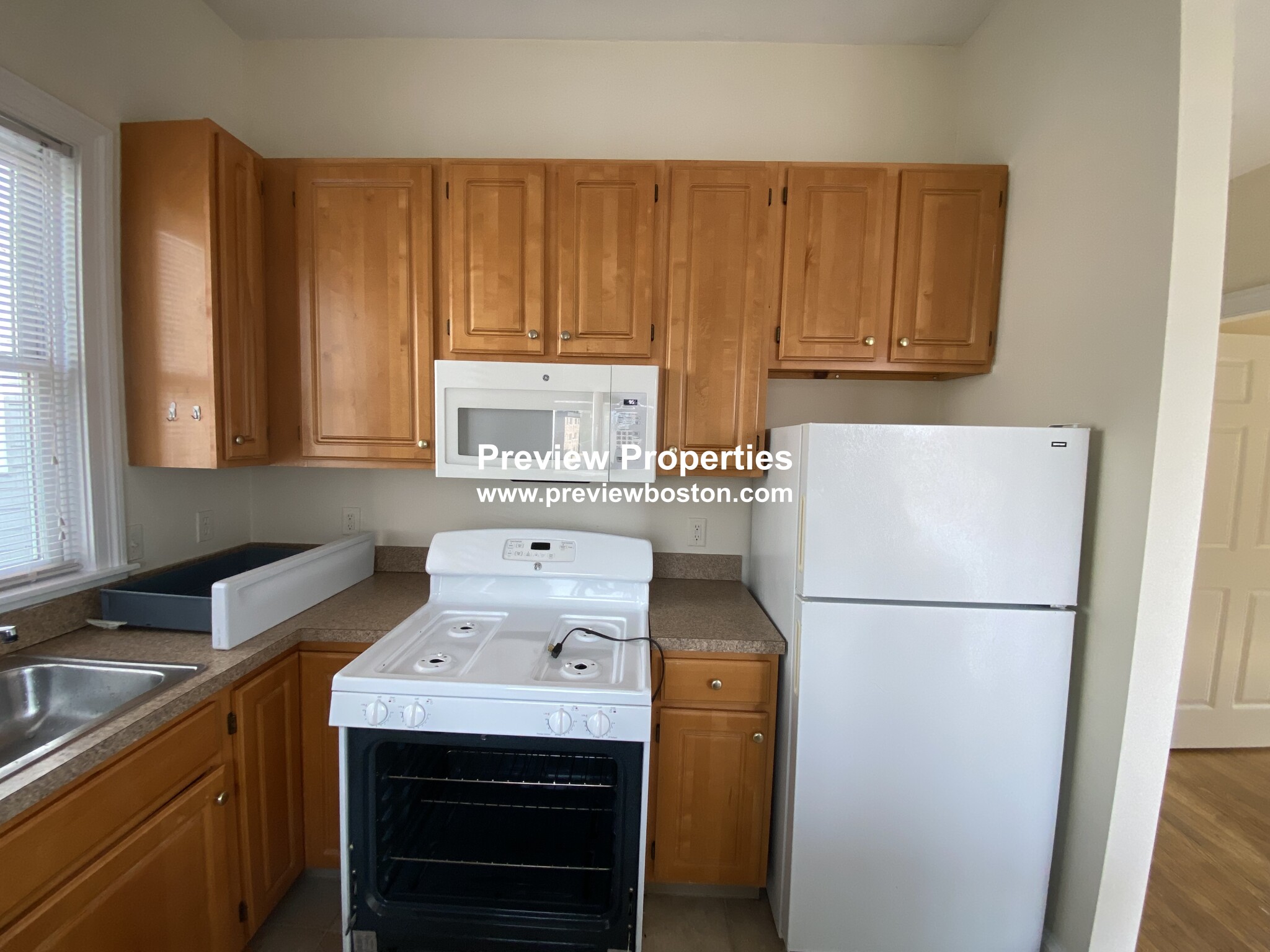 9 Gardner Ter, Allston