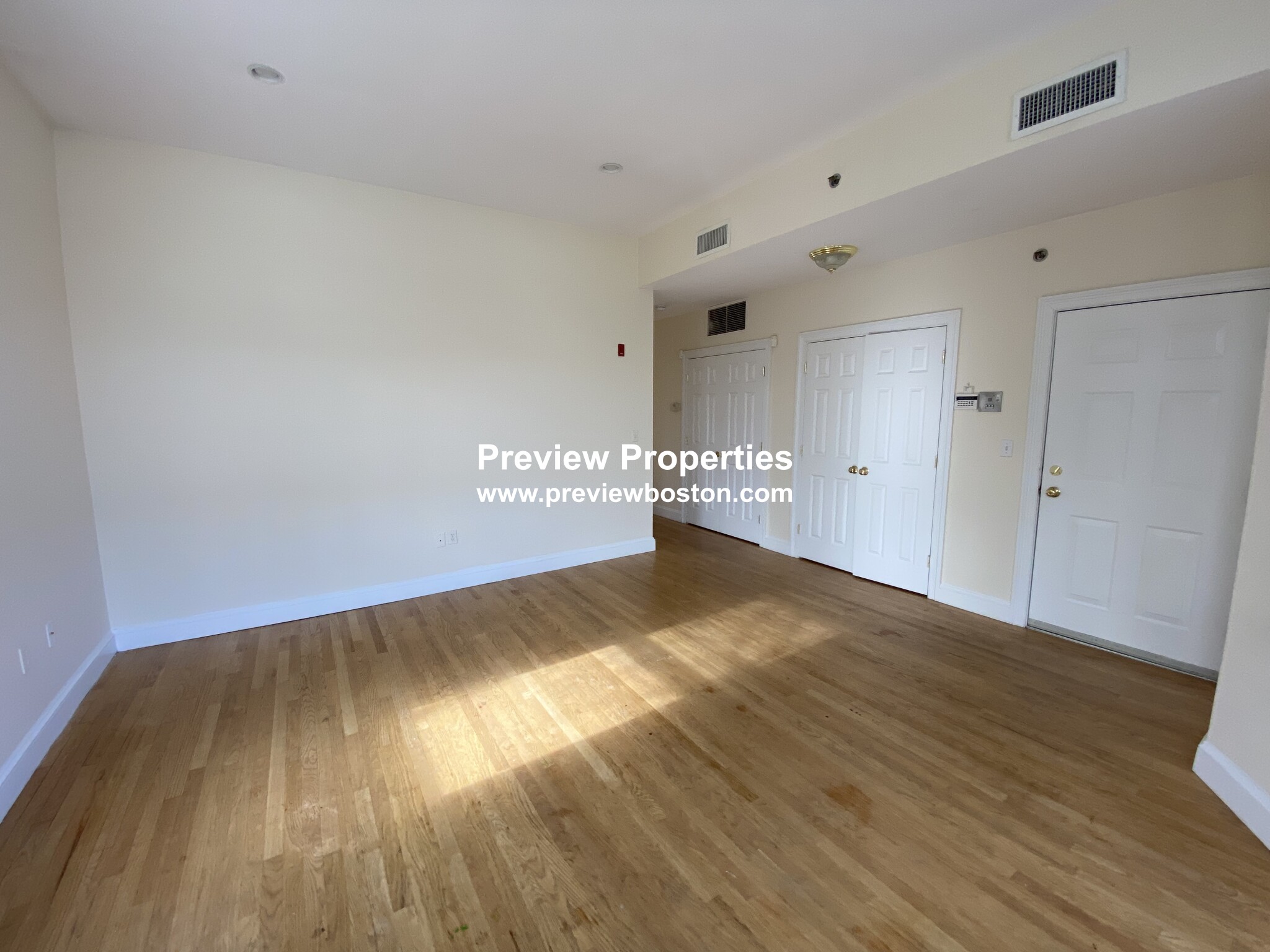 9 Gardner Ter, Allston