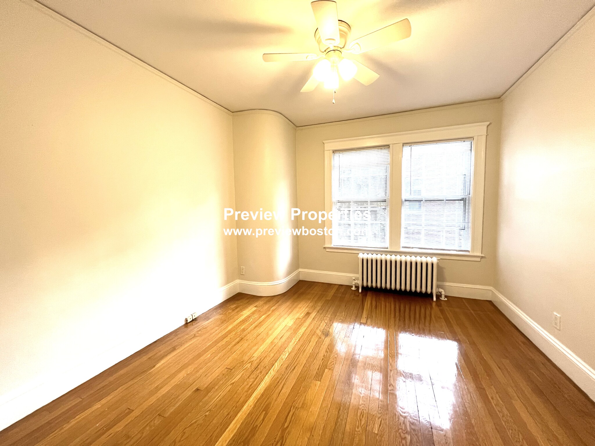 3 bed, 2 bath apartment for rent at 214 Commonwealth Ave Unit 101, Newton — photo 19 of 33