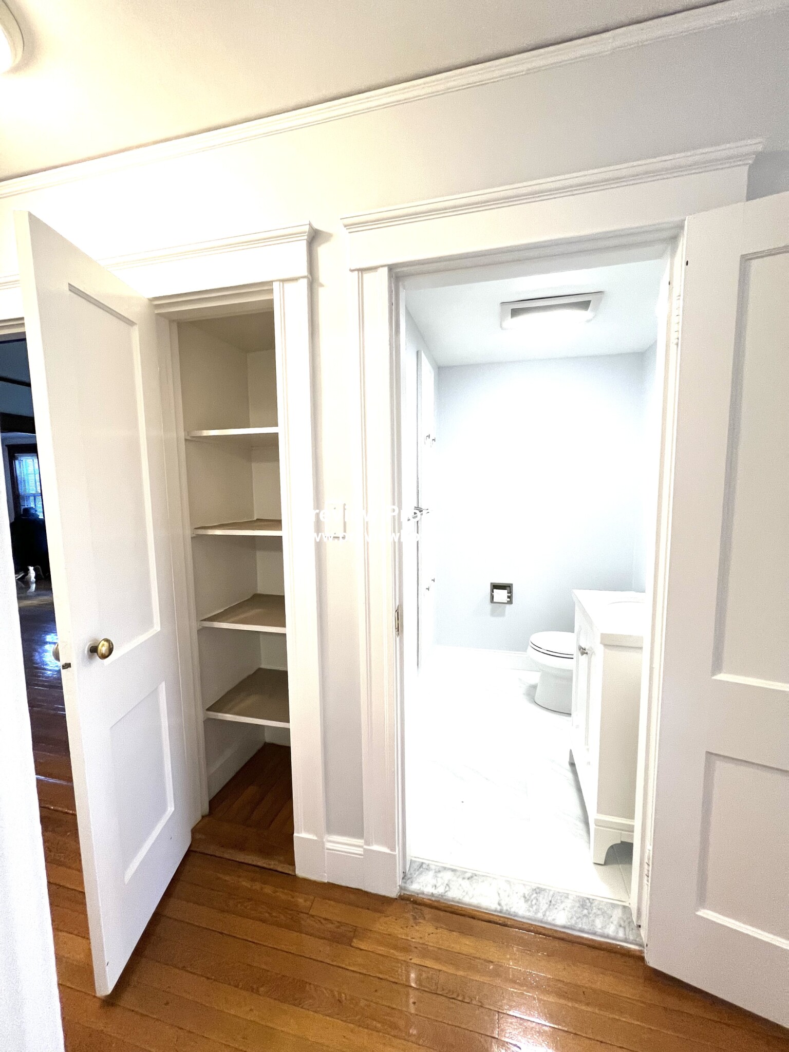 3 bed, 2 bath apartment for rent at 214 Commonwealth Ave Unit 101, Newton — photo 12 of 33