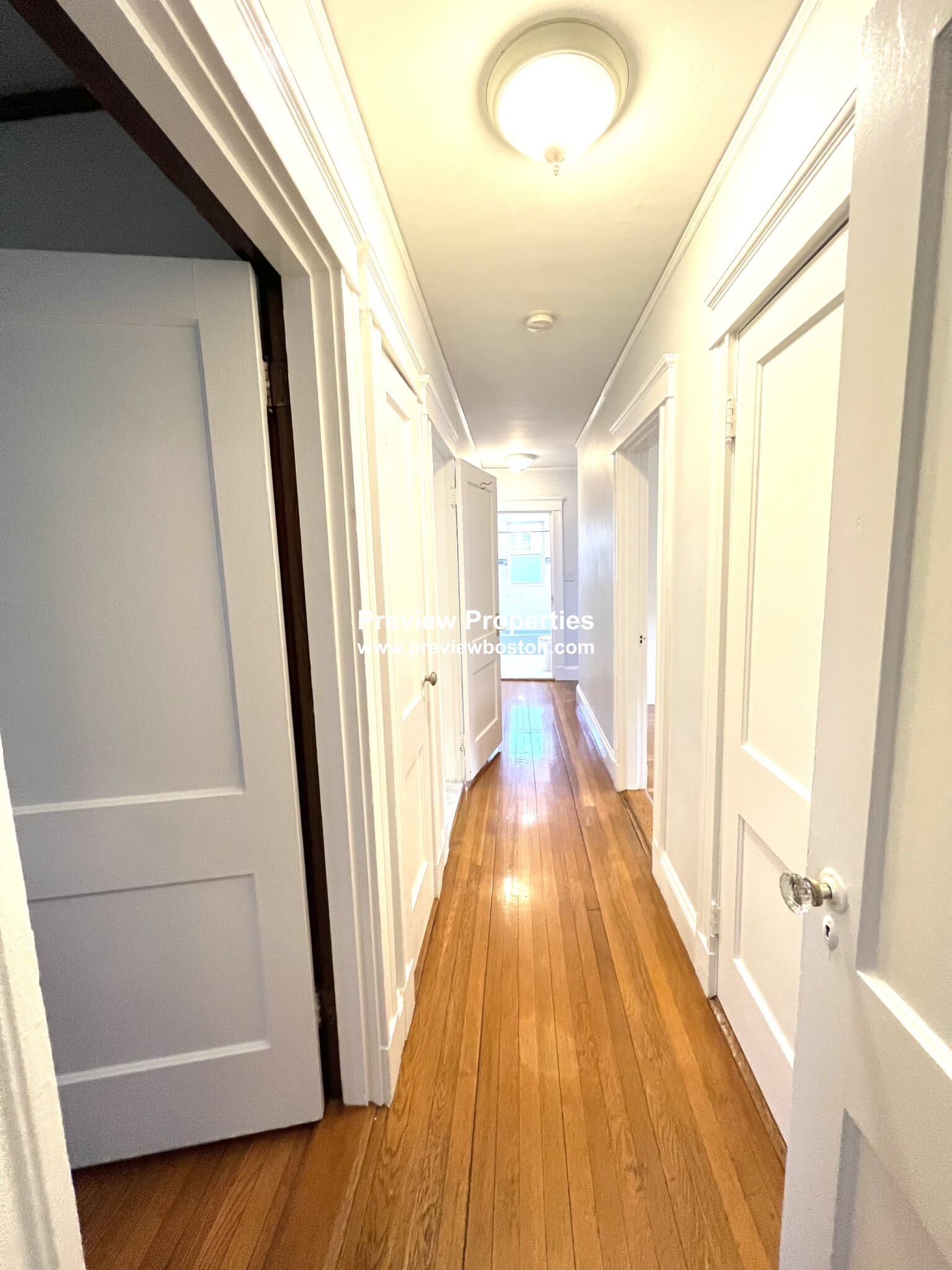 3 bed, 2 bath apartment for rent at 214 Commonwealth Ave Unit 101, Newton — photo 23 of 33