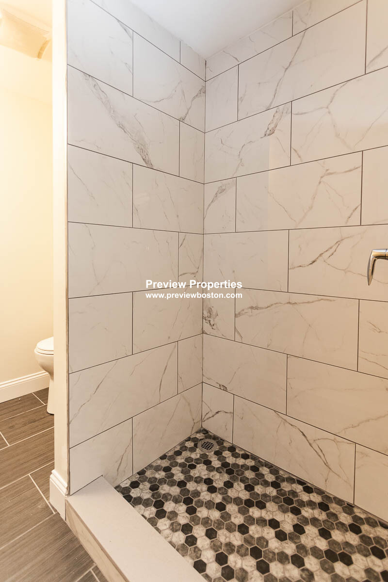 478 Fulton St, Medford