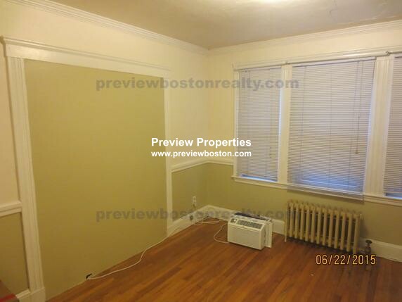 2 bed, 1 bath apartment for rent at 221 North Harvard St Unit 1, Allston — photo 18 of 23