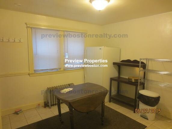 2 bed, 1 bath apartment for rent at 221 North Harvard St Unit 1, Allston — photo 23 of 23