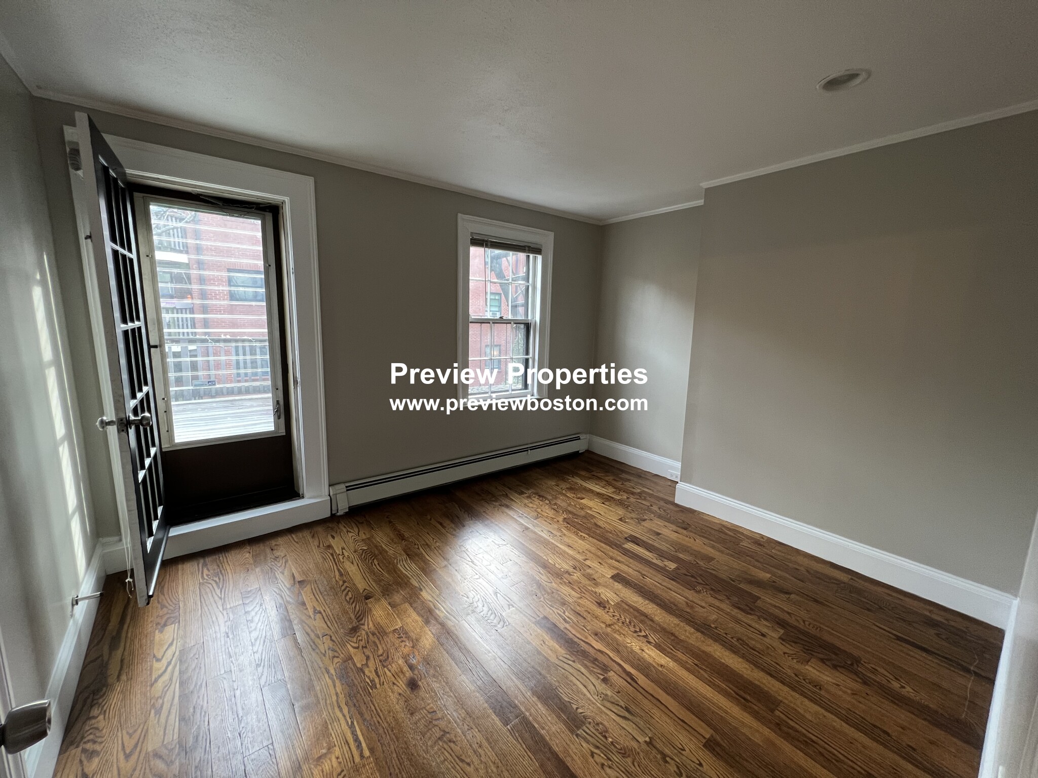 26 Fayette St, Back Bay