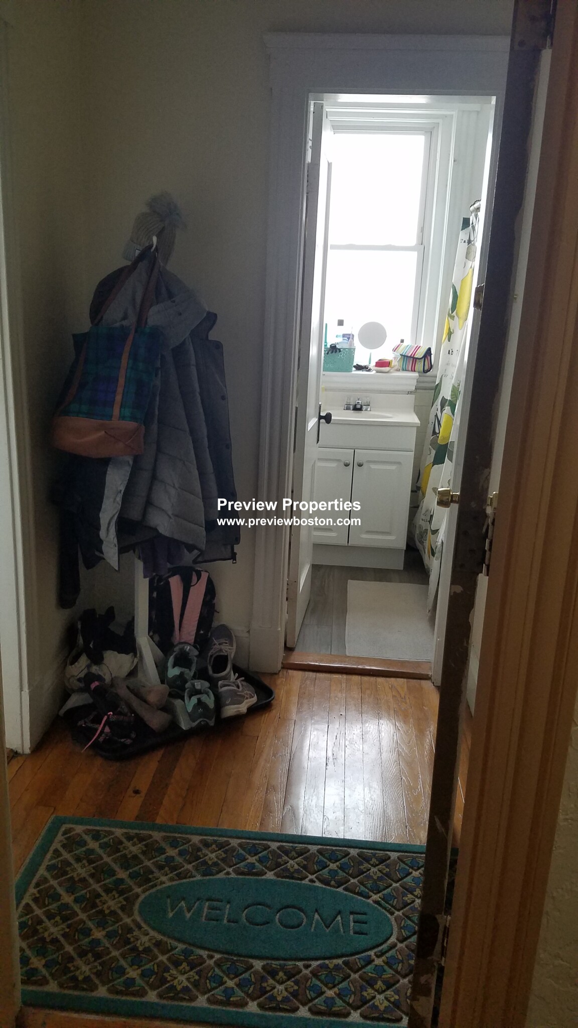 28 Quint Ave, Allston