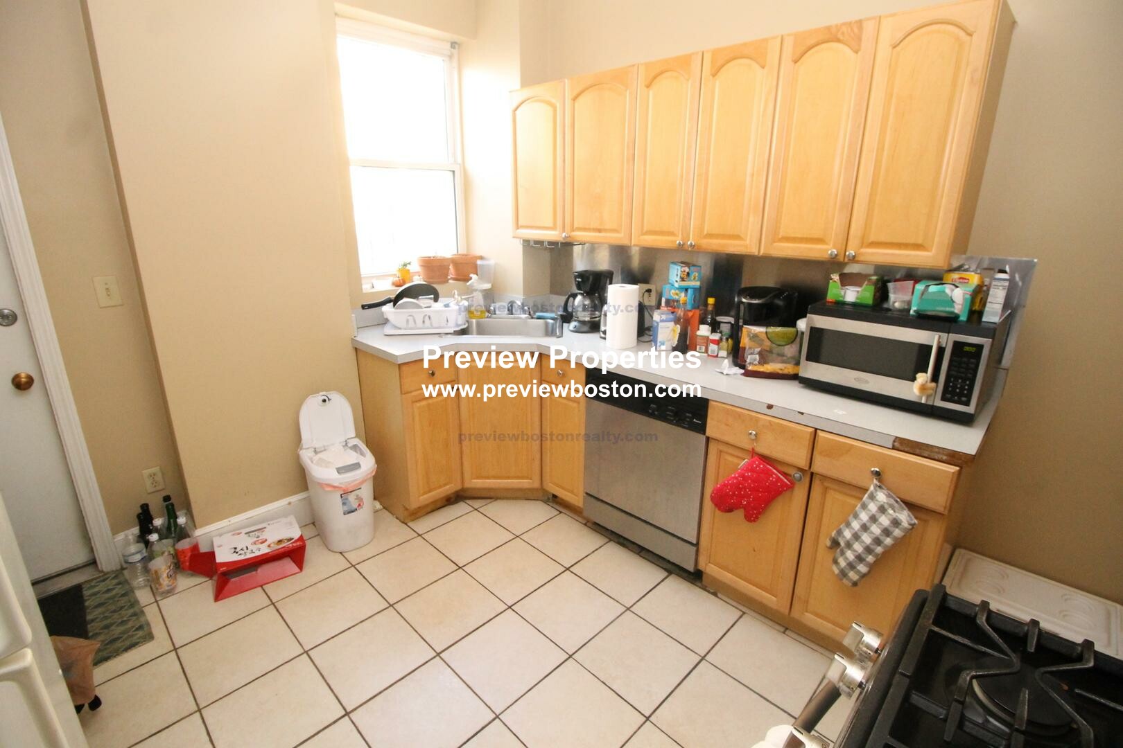 17 Highgate St, Allston