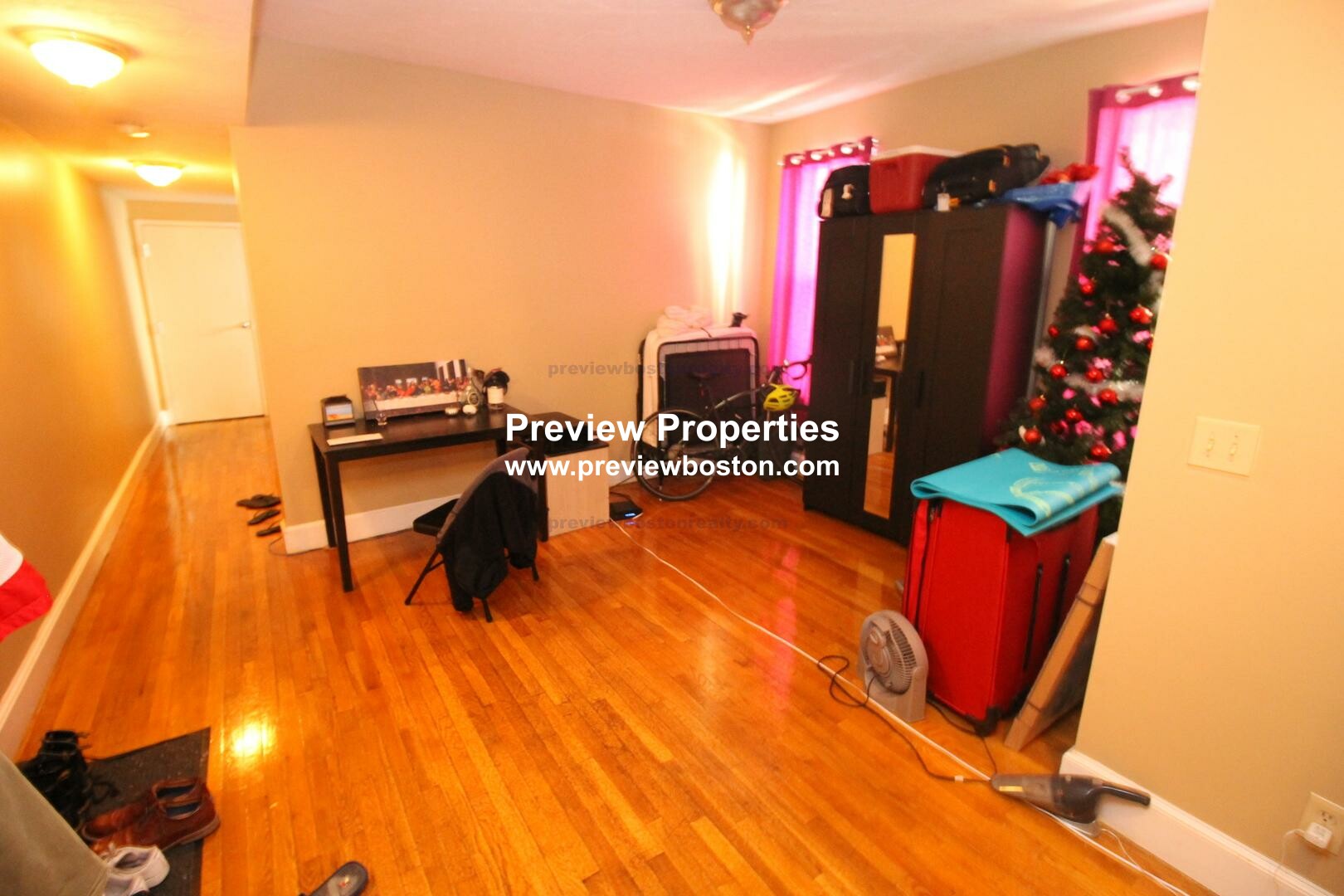 17 Highgate St, Allston