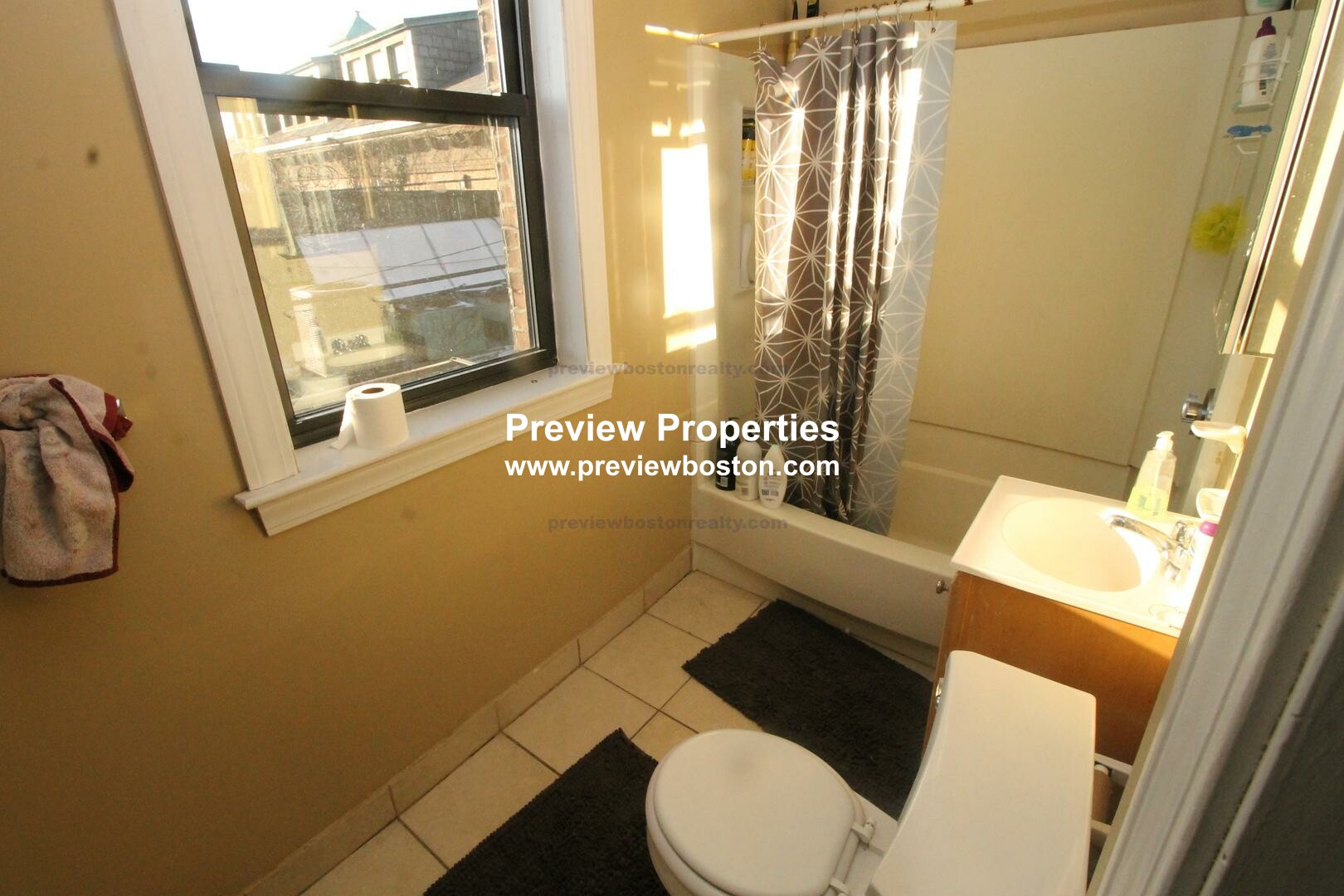 17 Highgate St, Allston