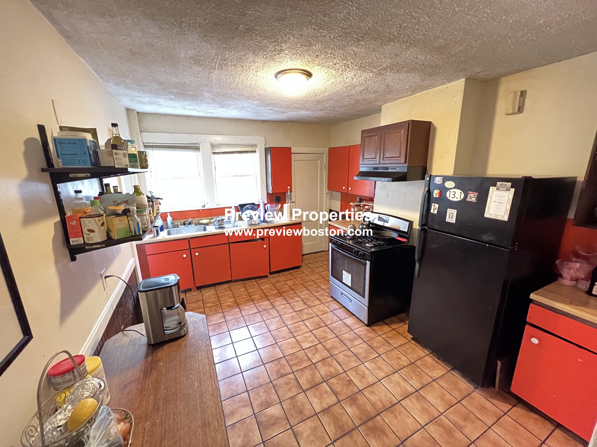 5 bed, 2.5 bath apartment for rent at 57 Wallingford Rd Unit 0, Brighton — photo 6 of 25