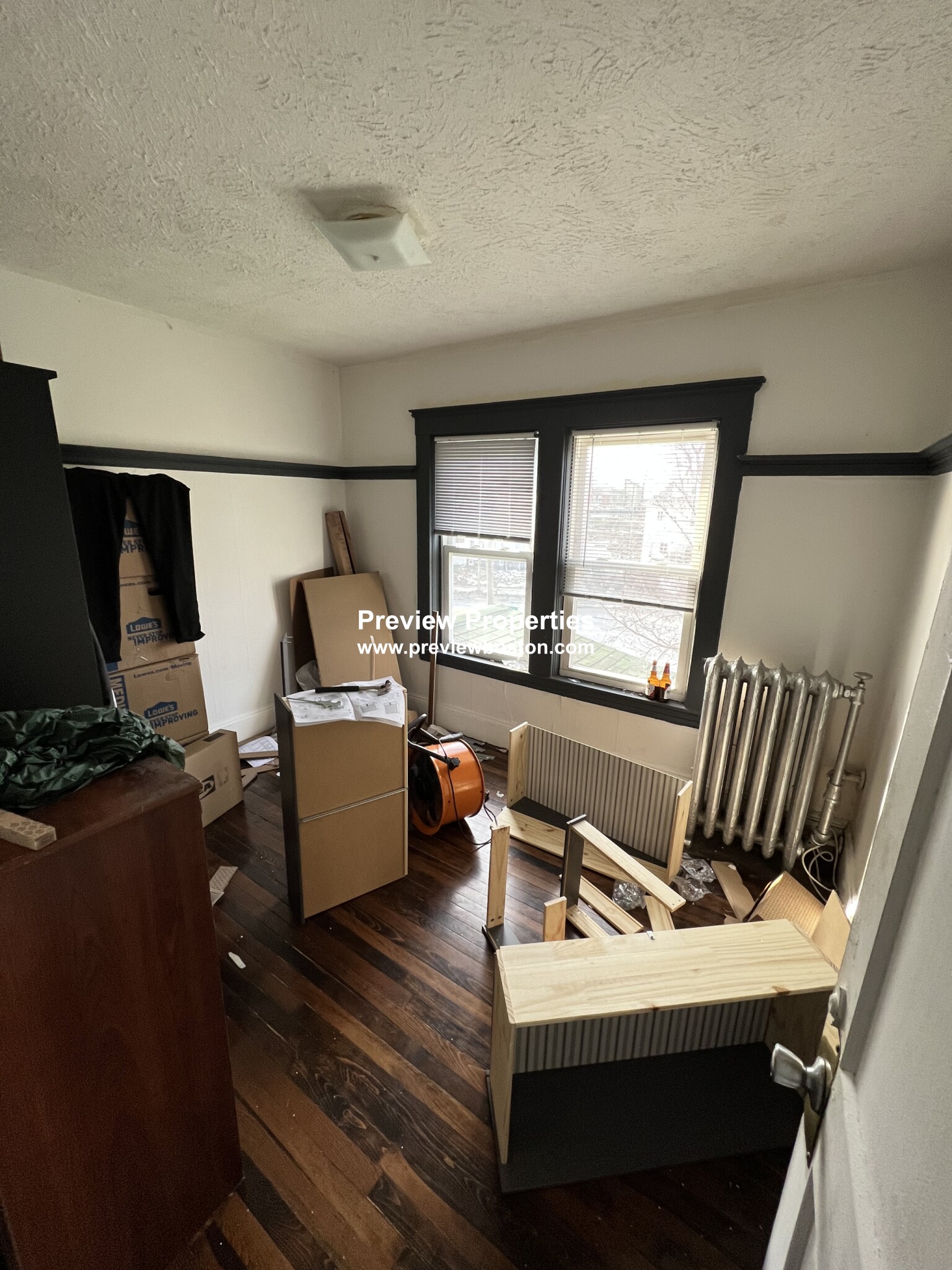 5 bed, 2.5 bath apartment for rent at 57 Wallingford Rd Unit 0, Brighton — photo 15 of 25