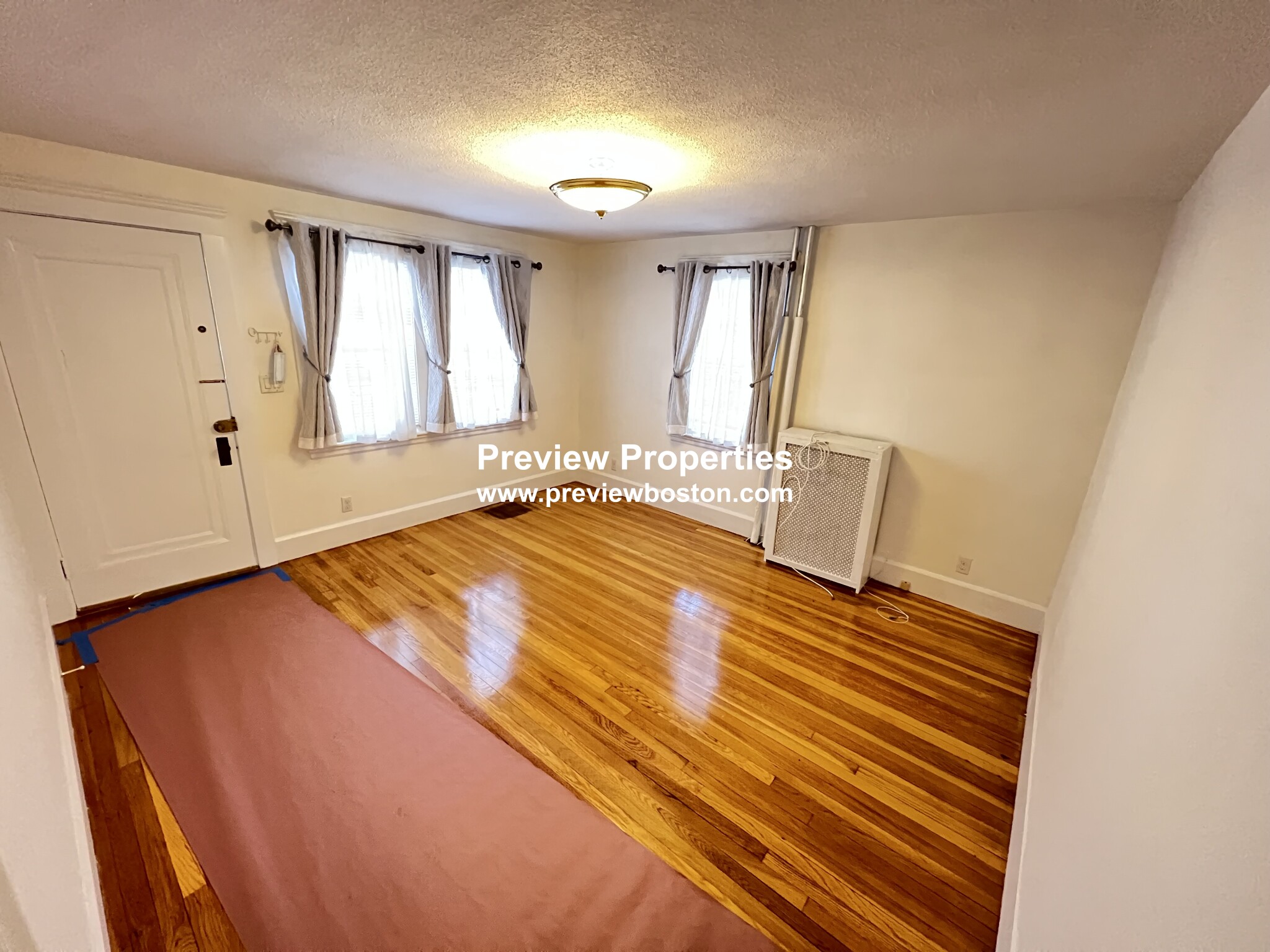 66 Turner St, Oak Square