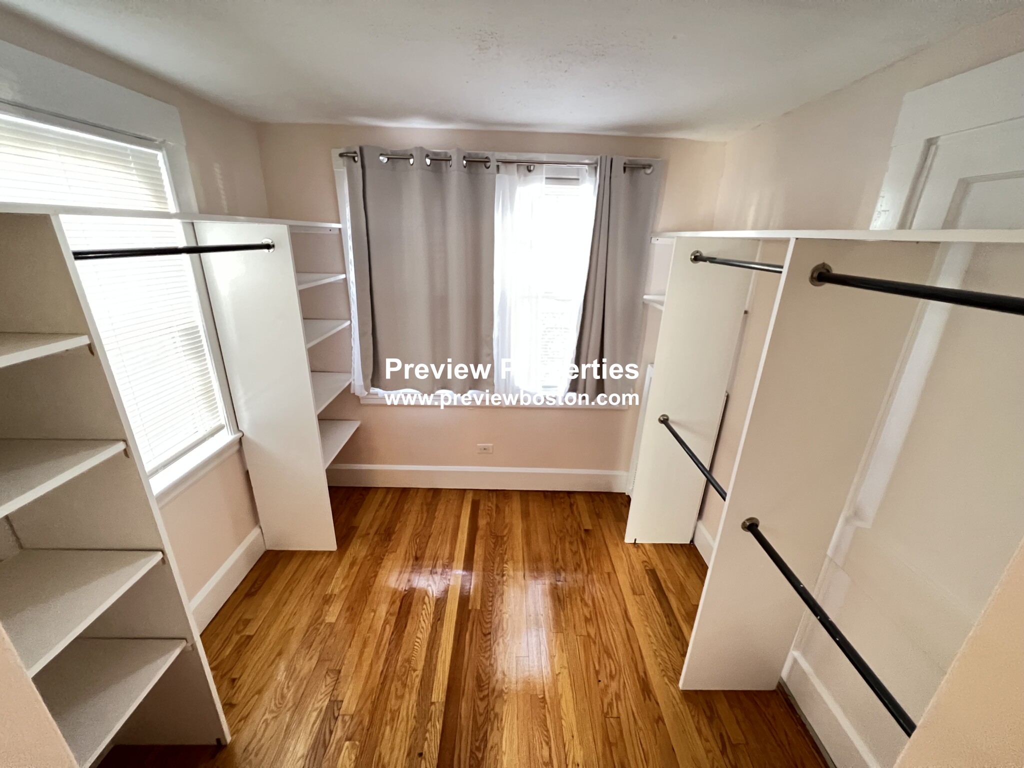 66 Turner St, Oak Square