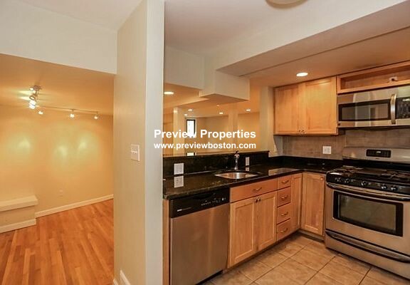 1868 Commonwealth Ave, Brighton