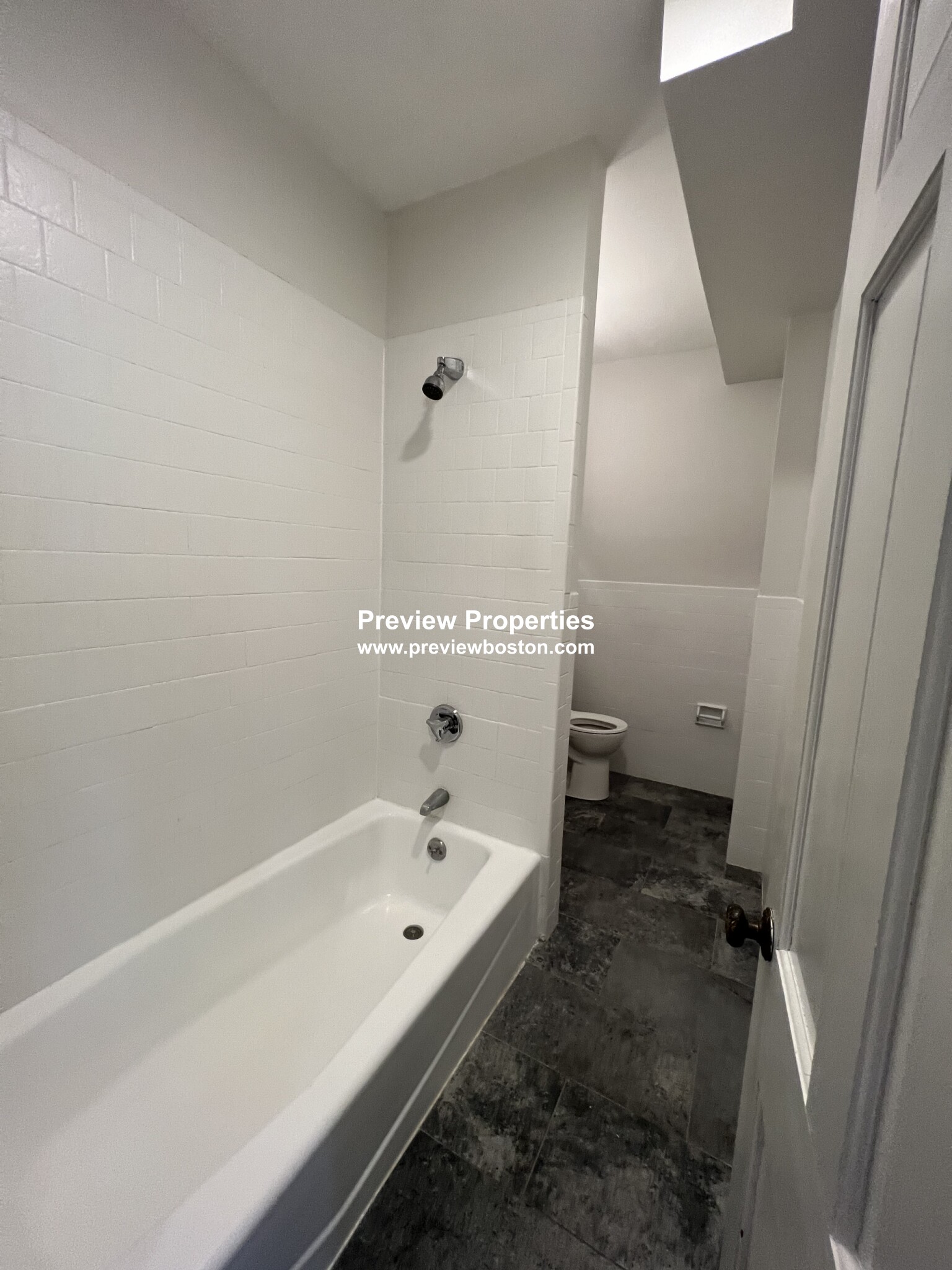 2 bed, 1 bath apartment for rent at 159 Brown St Unit 2, Waltham — photo 18 of 29