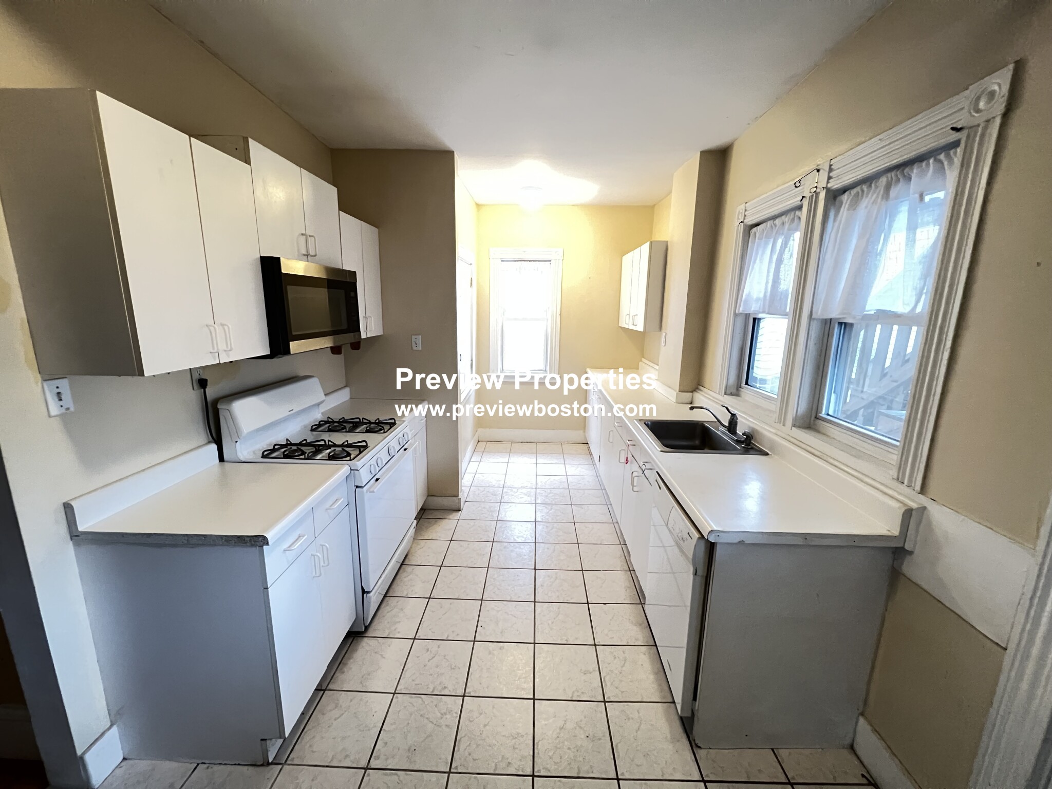 3 Washburn Ter, Coolidge Corner