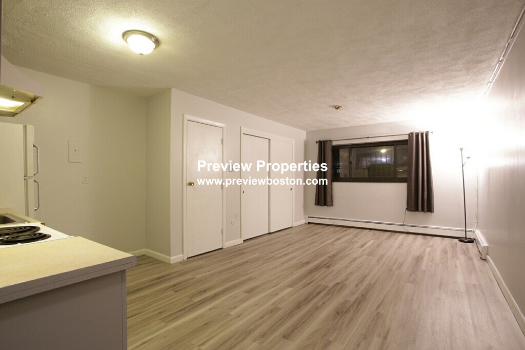 15 Walbridge St, Allston