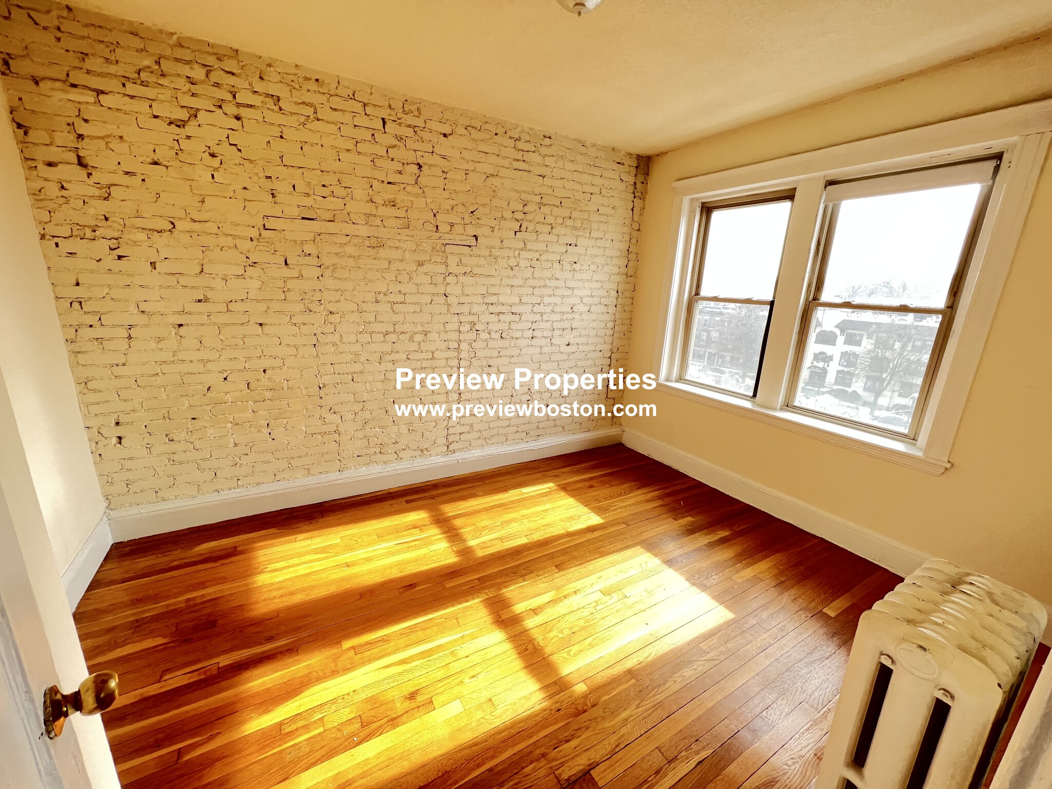 2 bed, 1 bath apartment for rent at 1715 Commonwealth Ave Unit 9, Brighton — photo 1 of 7