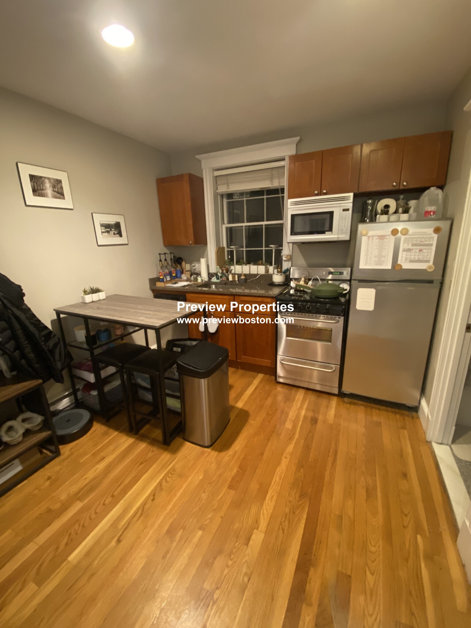 16 Cedar Lane Way, Beacon Hill