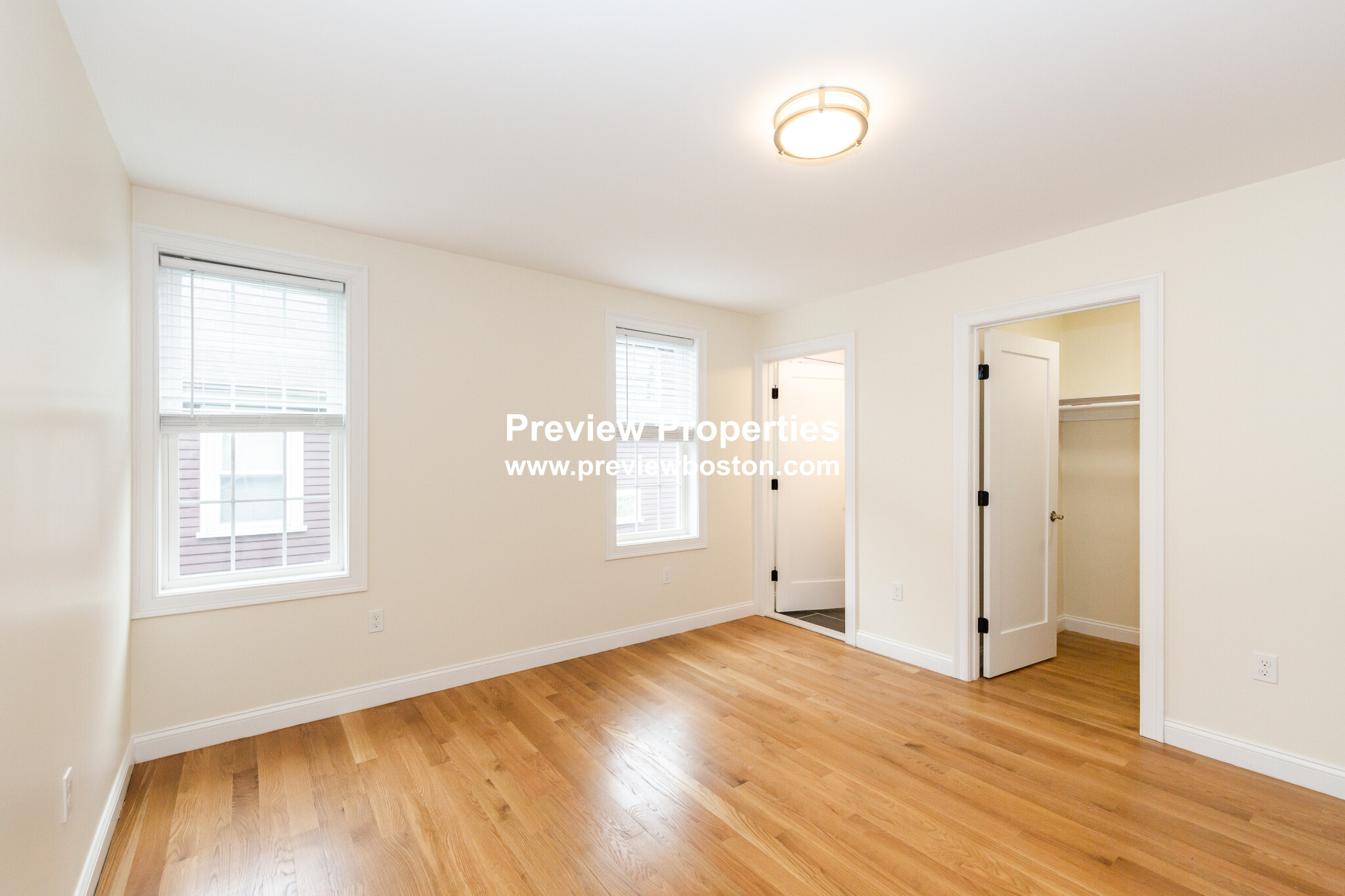 51 Fulton St, Medford