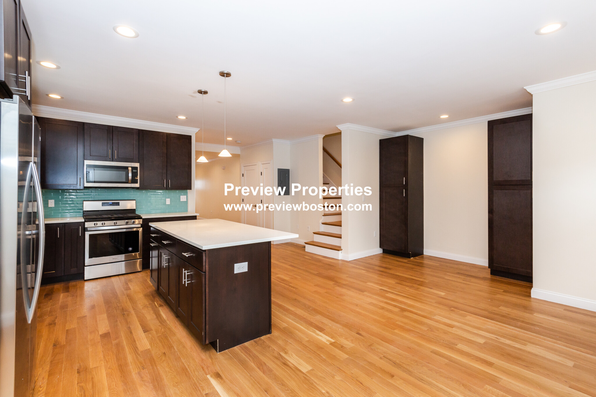 51 Fulton St, Medford