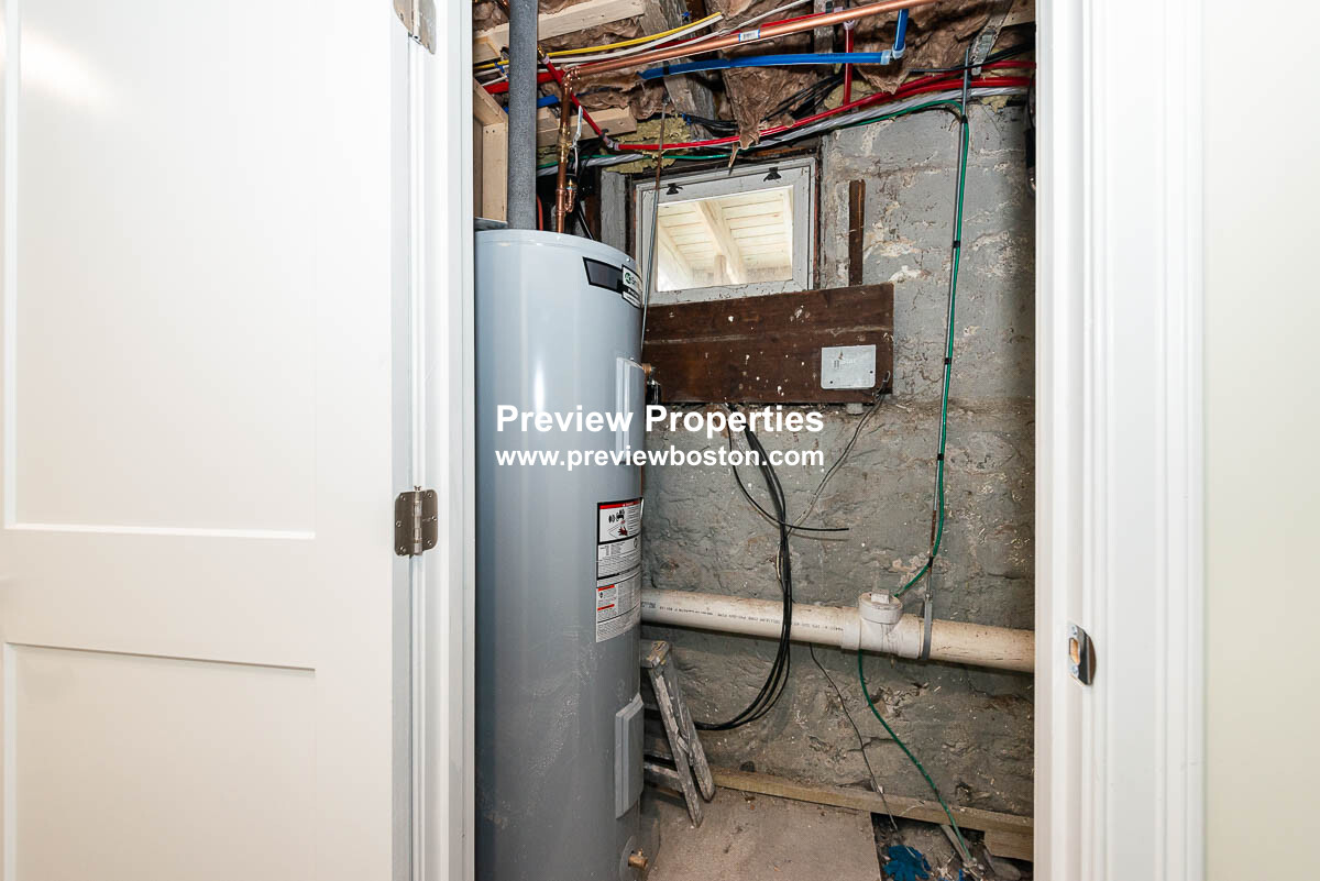 10 Marion St, Medford