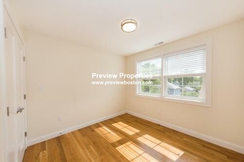 217 Arlington St, Medford