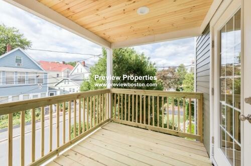 217 Arlington St, Medford