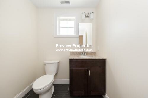 217 Arlington St, Medford