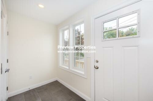 217 Arlington St, Medford