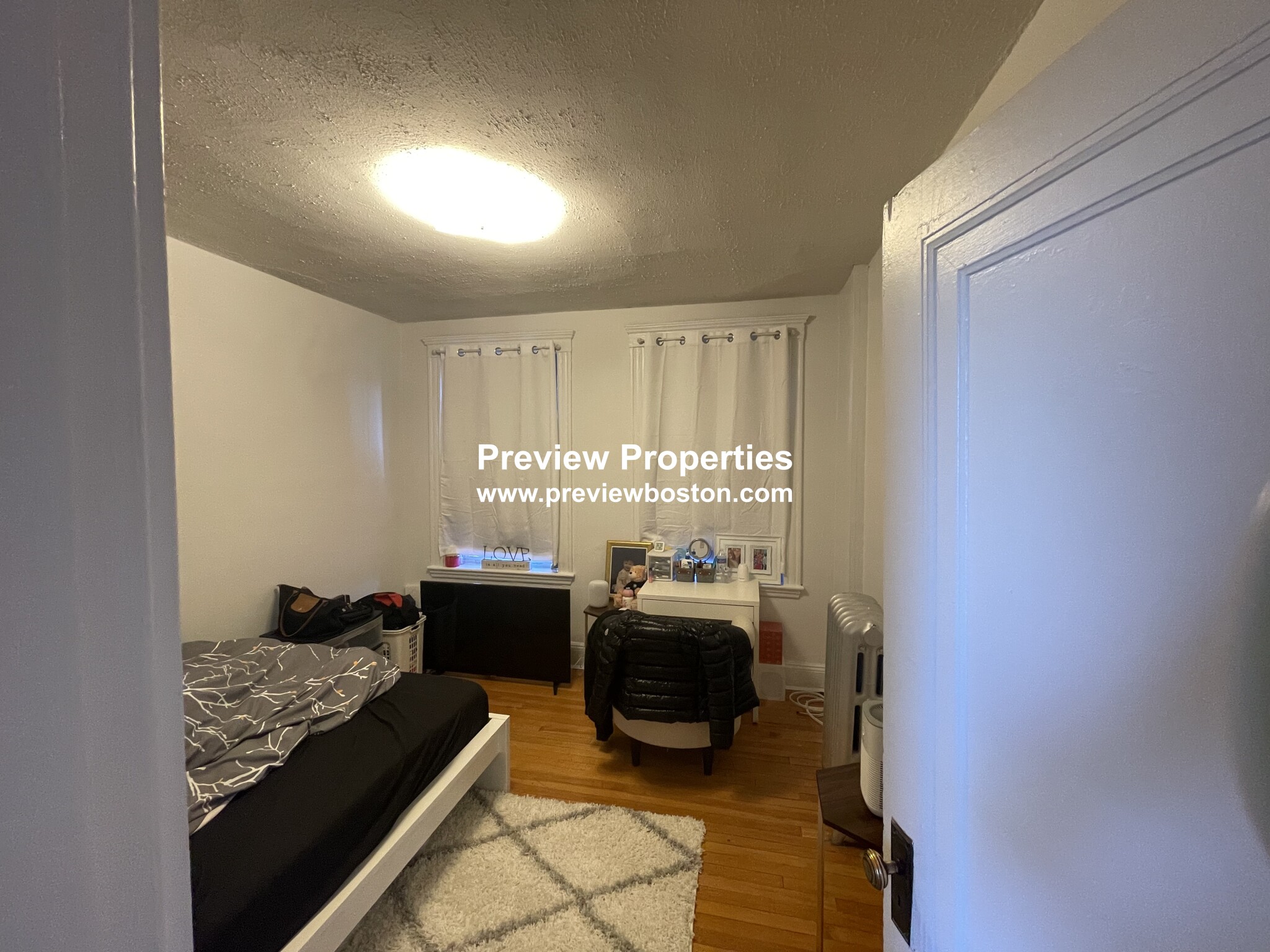 3 bed, 1 bath apartment for rent at 40 Chester St Unit 11, Allston — photo 6 of 13