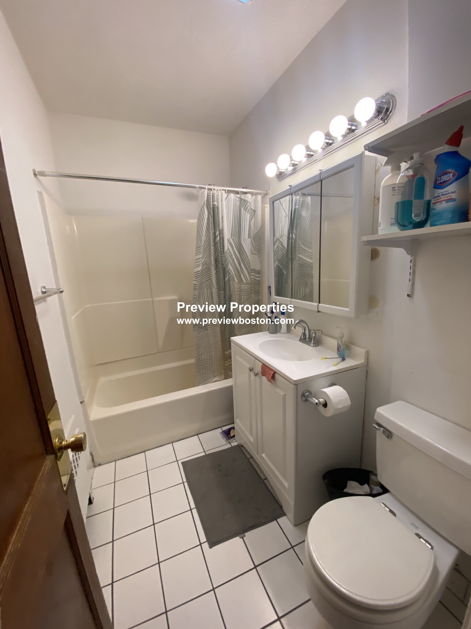 3 bed, 1 bath apartment for rent at 230 South Huntington Ave Unit 1, Jamaica Plain — photo 15 of 15