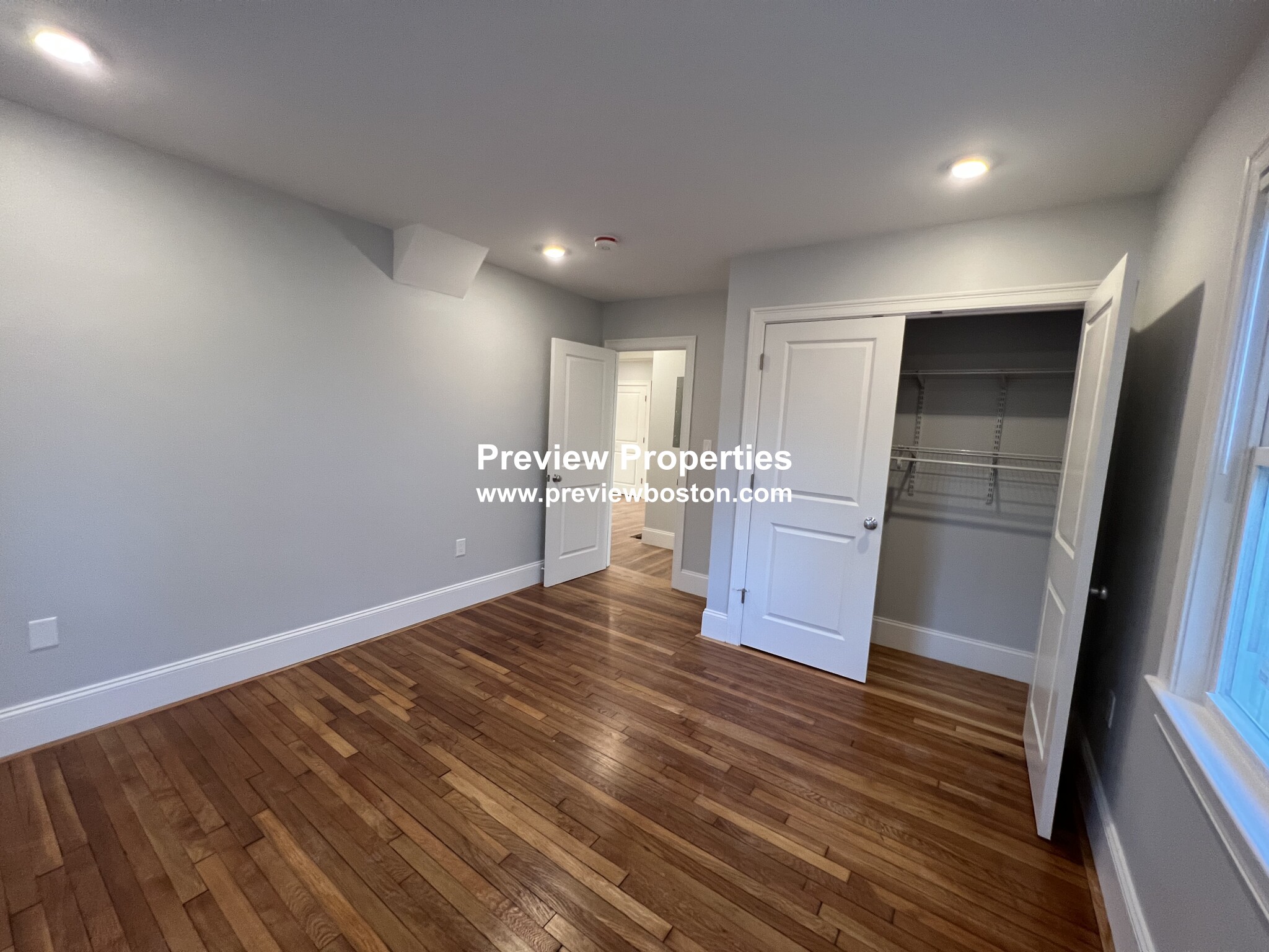 4 bed, 2 bath apartment for rent at 184 Faneuil St Unit 1, Brighton — photo 13 of 22