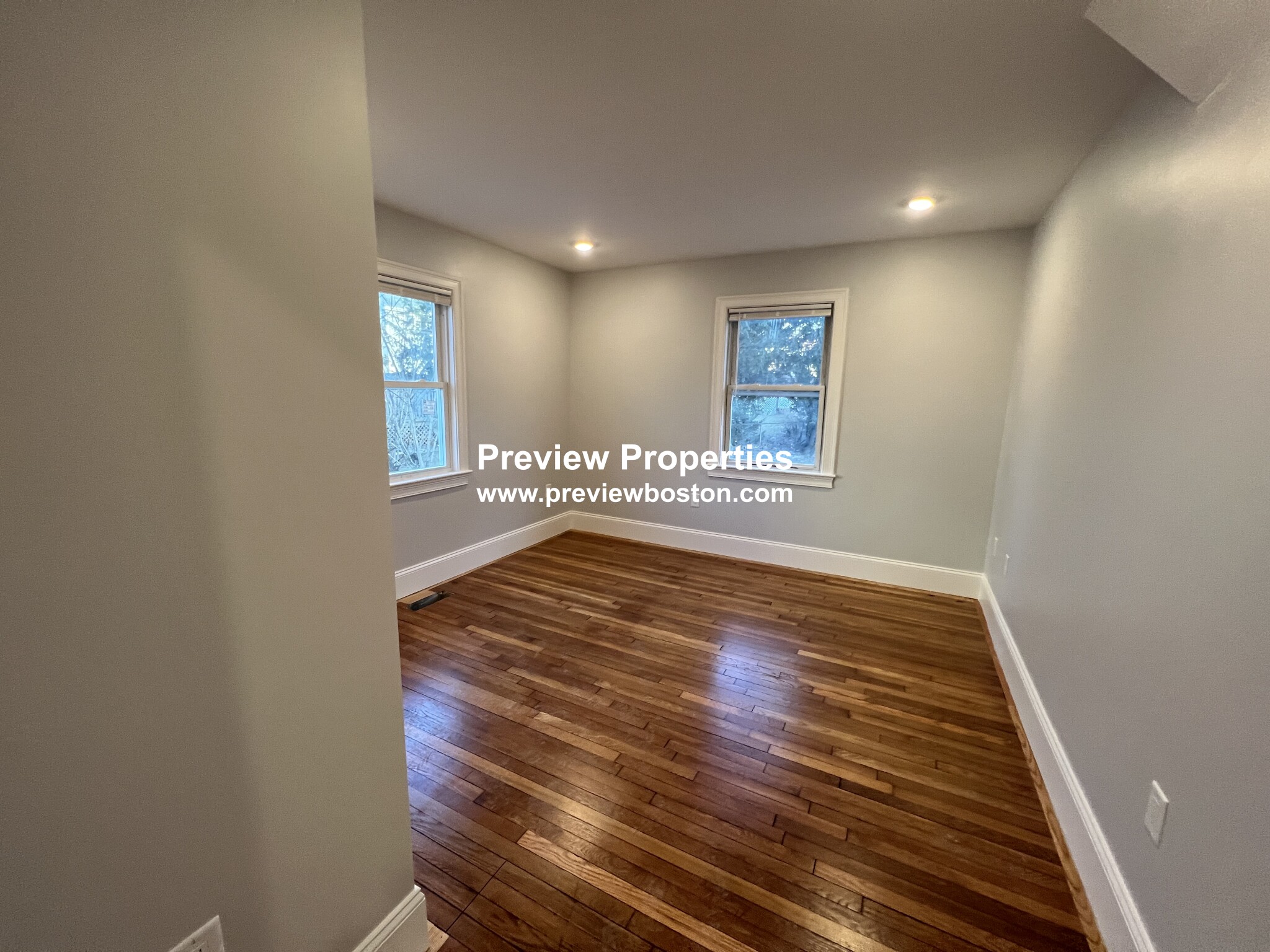 4 bed, 2 bath apartment for rent at 184 Faneuil St Unit 1, Brighton — photo 16 of 22