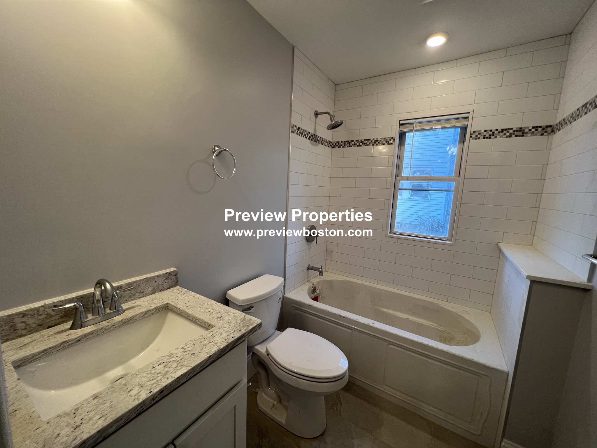 4 bed, 2 bath apartment for rent at 184 Faneuil St Unit 1, Brighton — photo 20 of 22