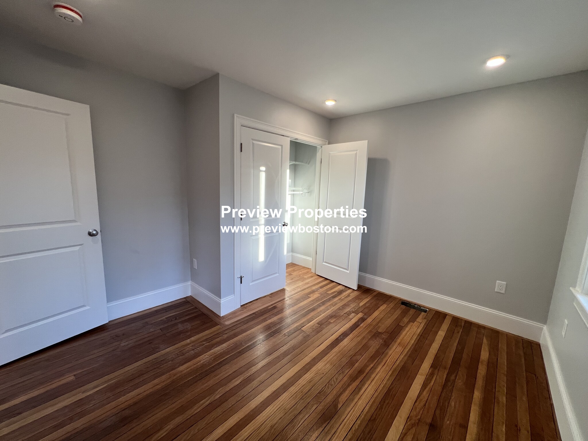 4 bed, 2 bath apartment for rent at 184 Faneuil St Unit 1, Brighton — photo 12 of 22