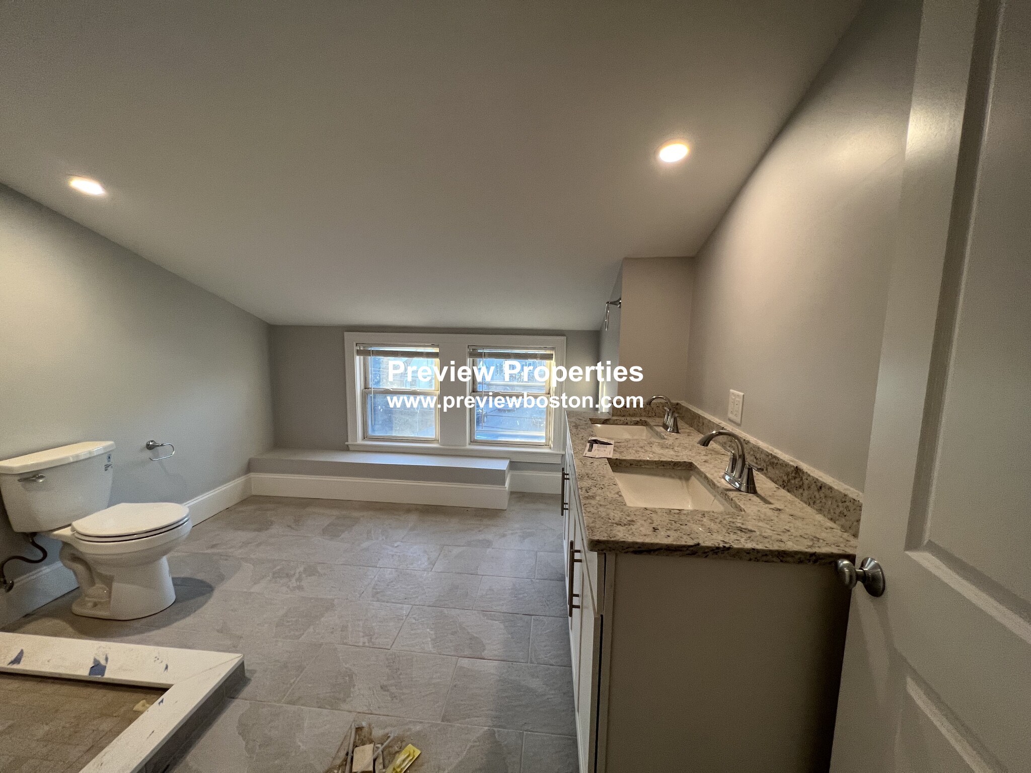 188 Faneuil St, Brighton