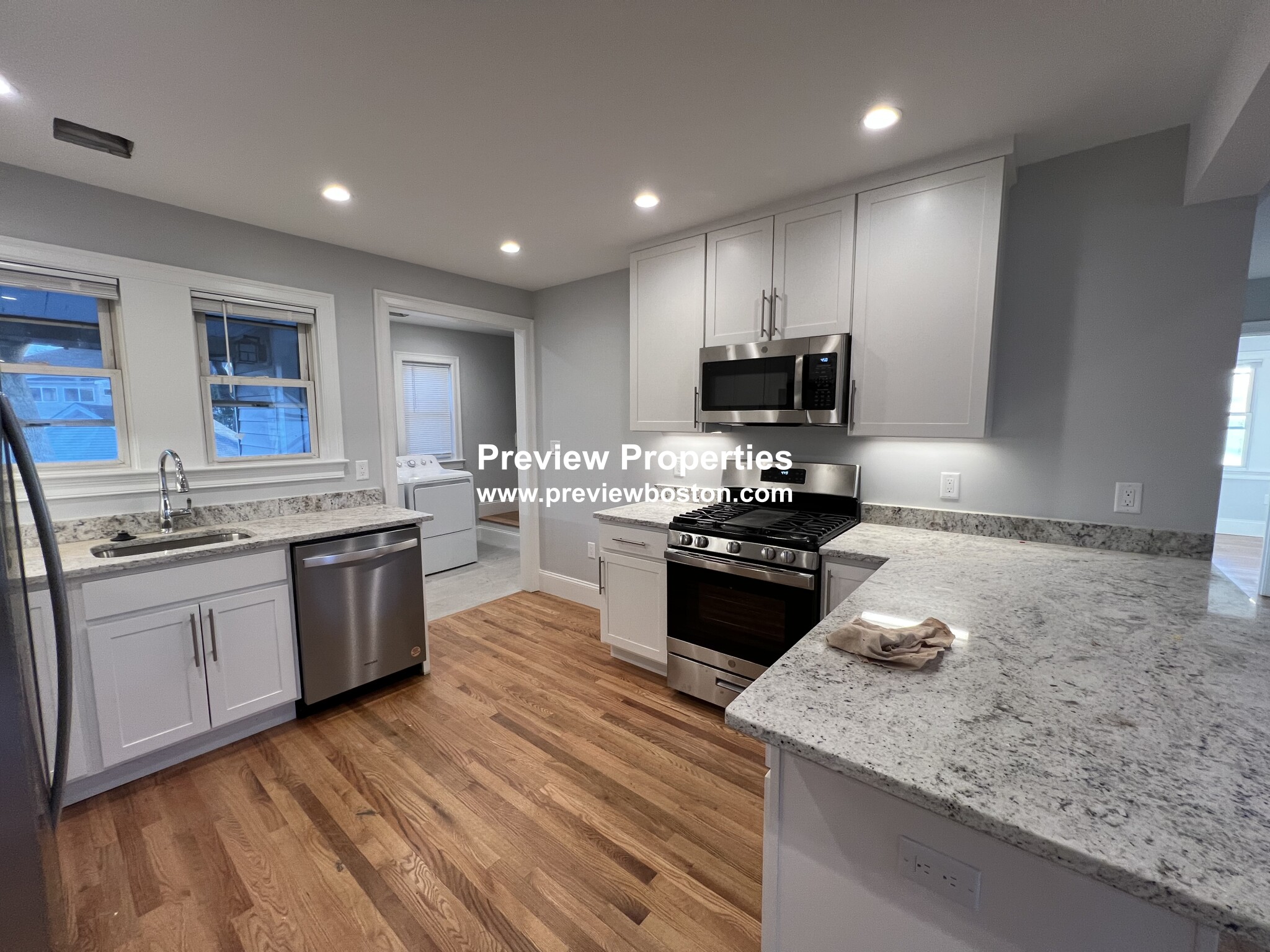 188 Faneuil St, Brighton