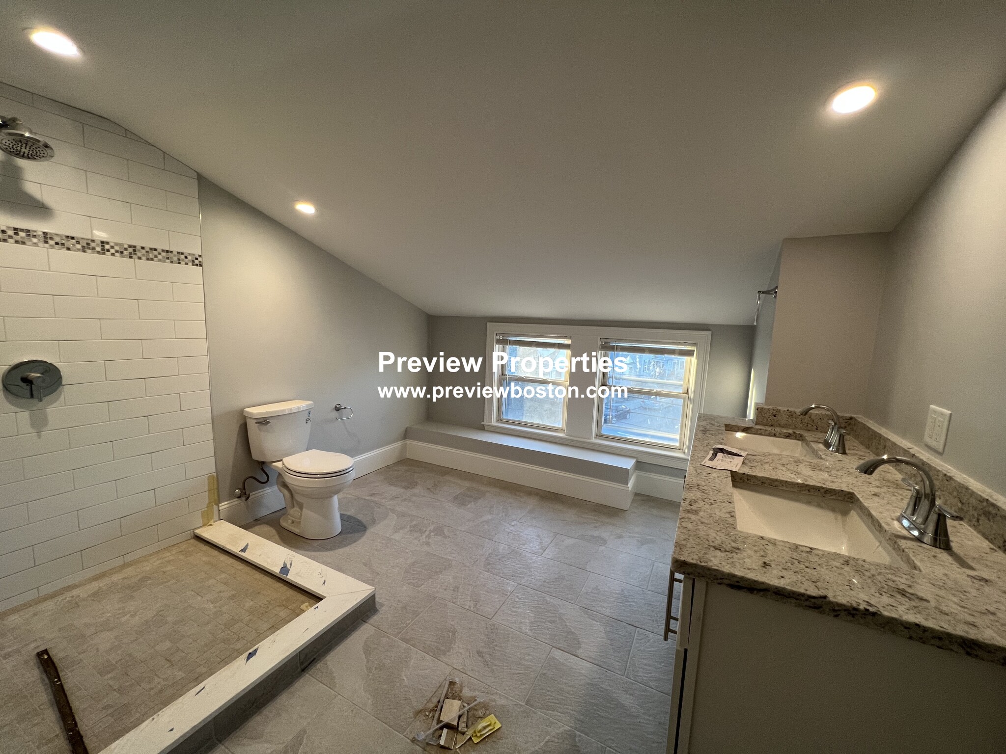 188 Faneuil St, Brighton