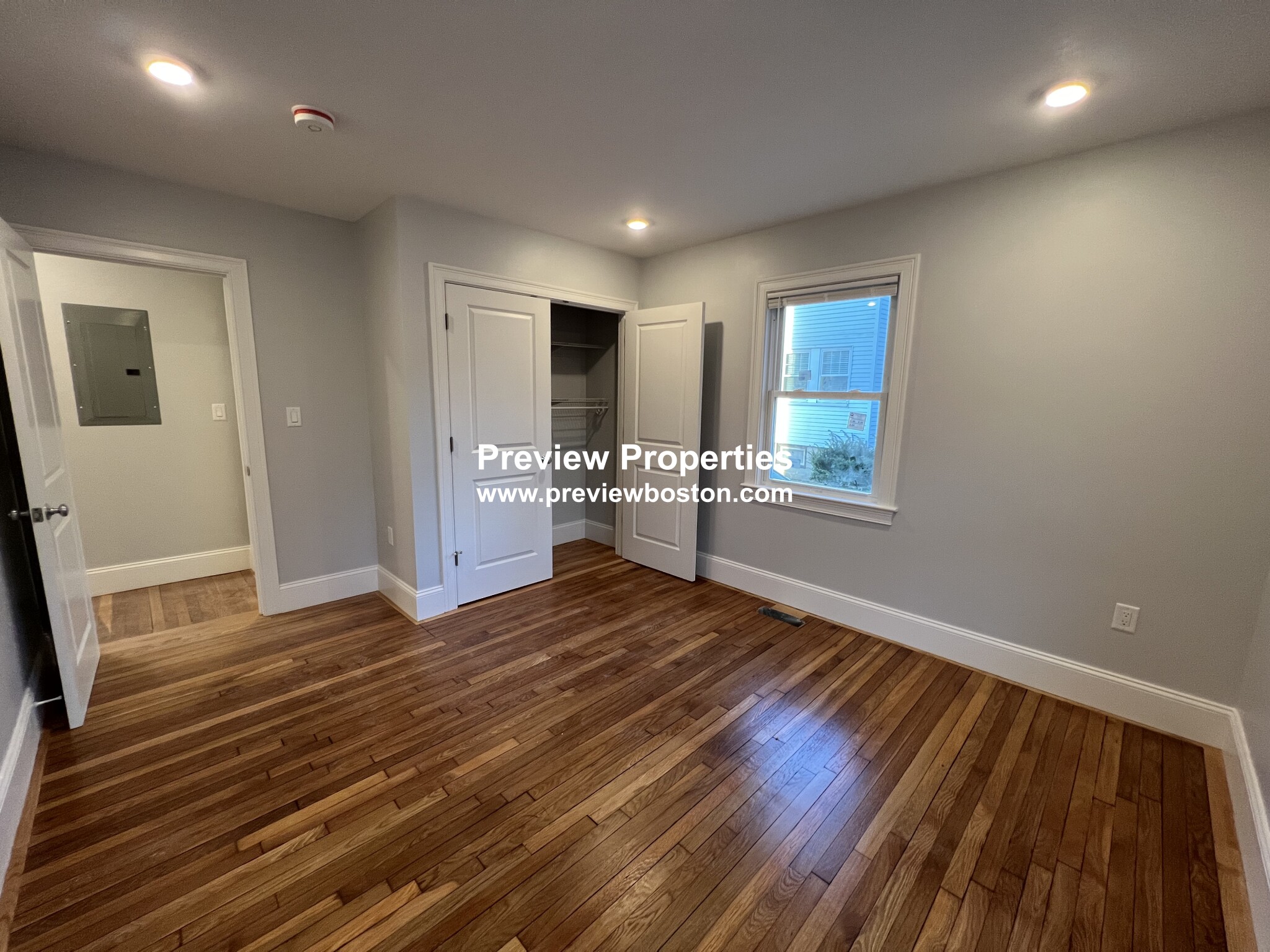 188 Faneuil St, Brighton