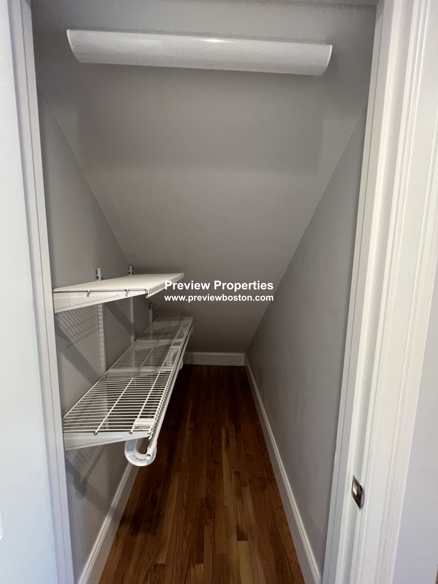 188 Faneuil St, Brighton