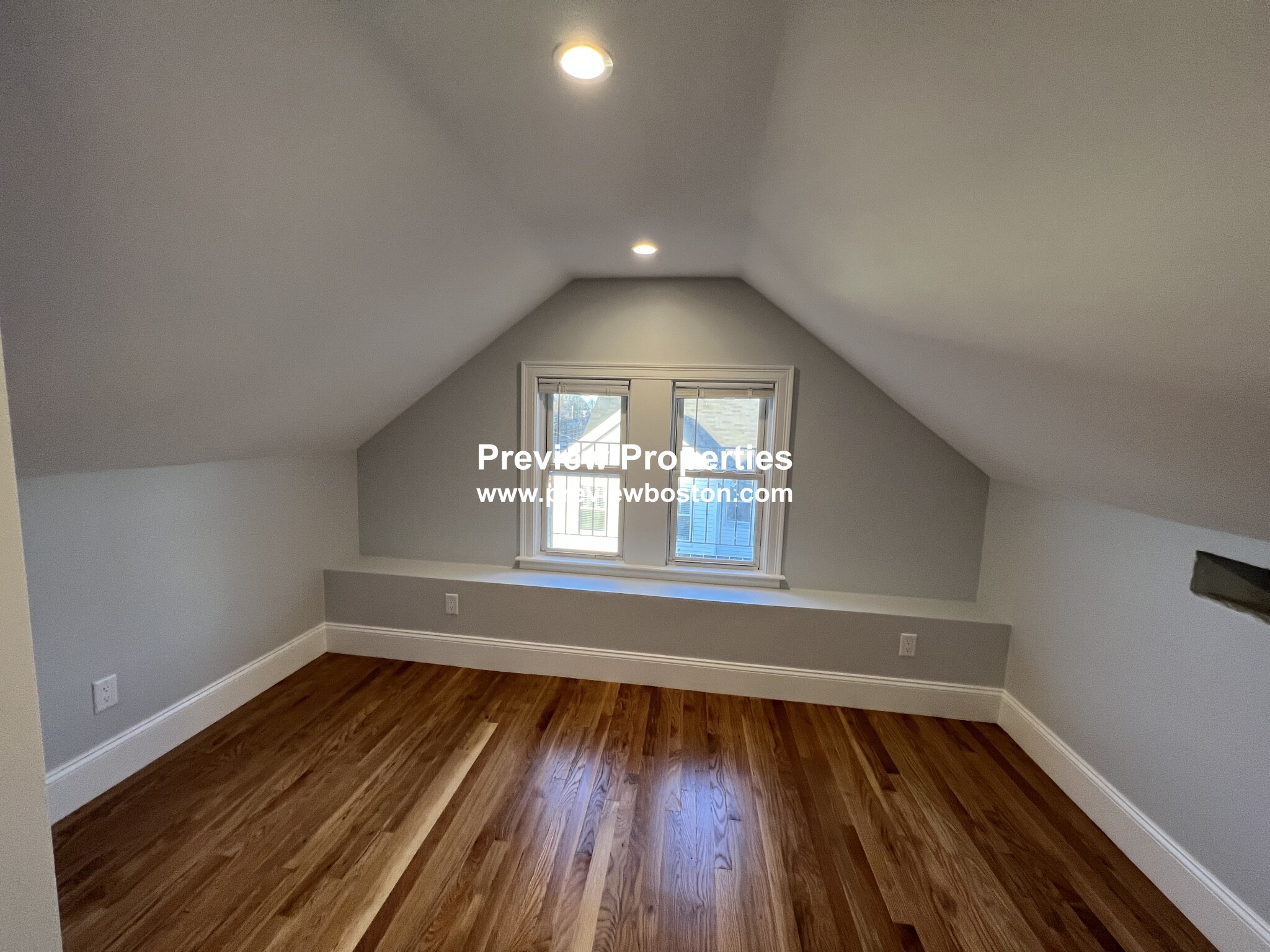 188 Faneuil St, Brighton