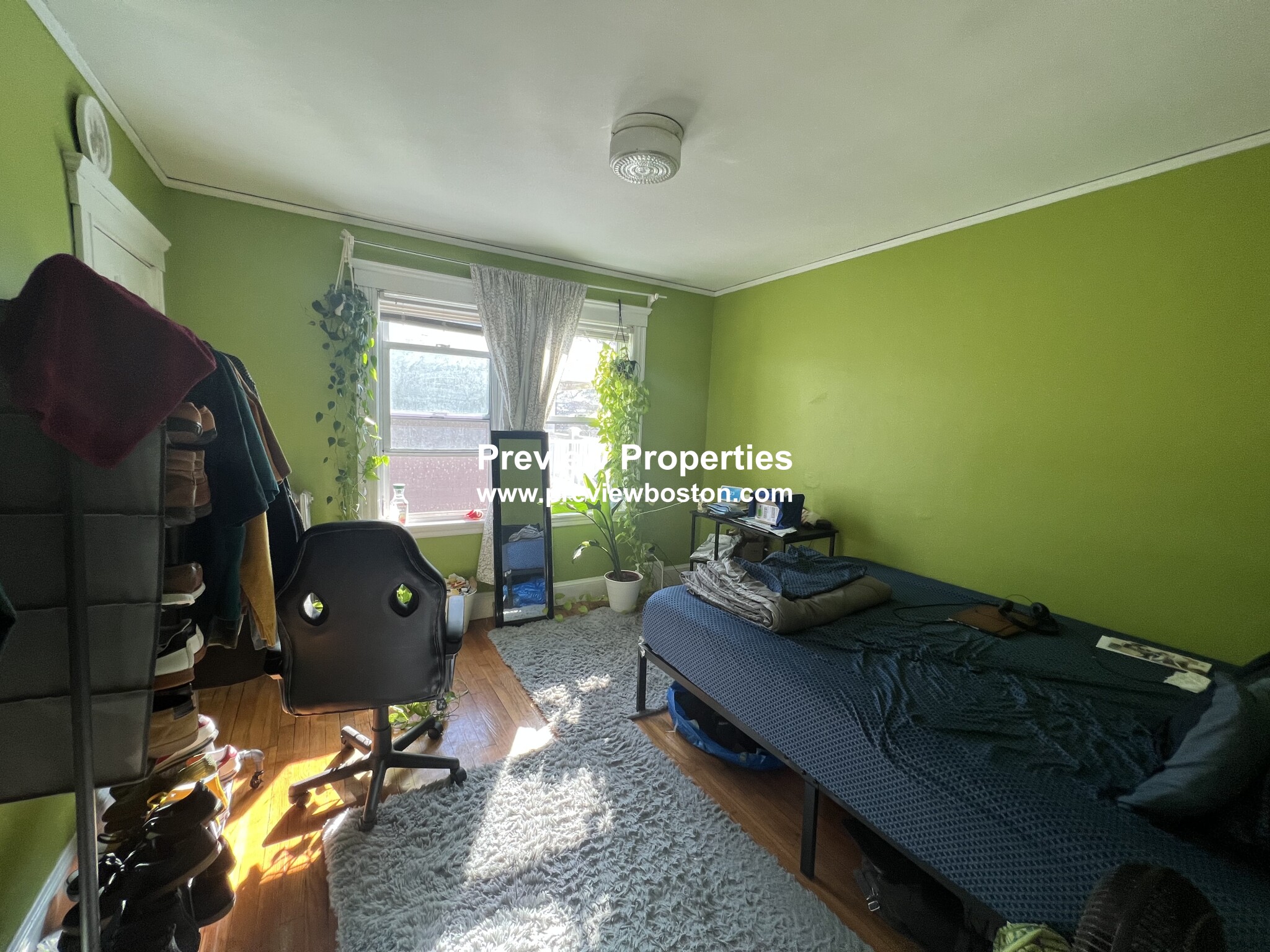 219 North Harvard, Brighton