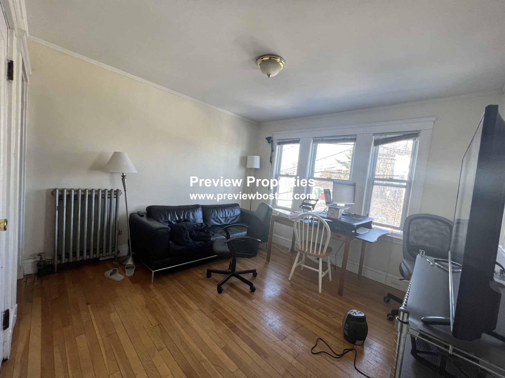 219 North Harvard, Brighton